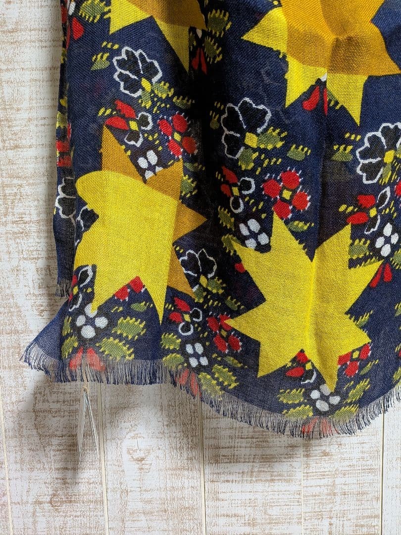 Vivienne Westwood Scarf 180cm x 50cm 87% Linen 13% Rayon Used Tag Attached