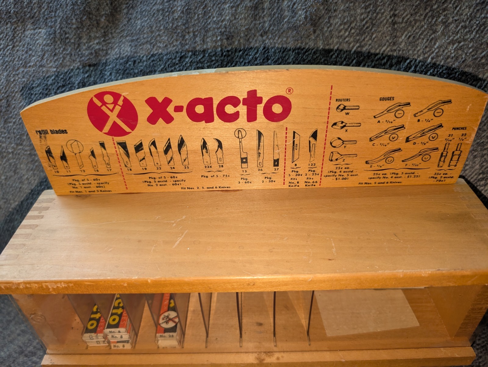 VTG & Rare X-ACTO EXACTO STORE COUNTER DISPLAY WITH 52 BOXES OF BLADES Free Ship