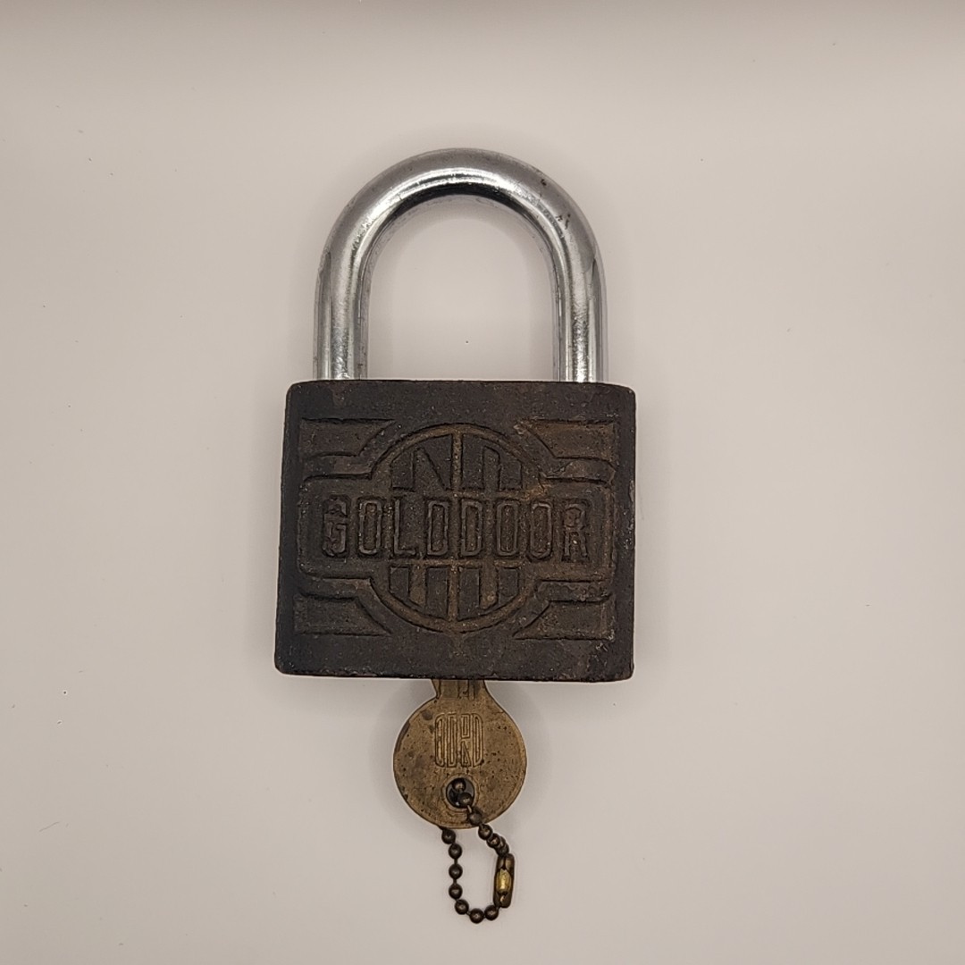 Vintage Large Heavy Duty Lock GOLDDOOR #4508 Padlock One Key WORKS