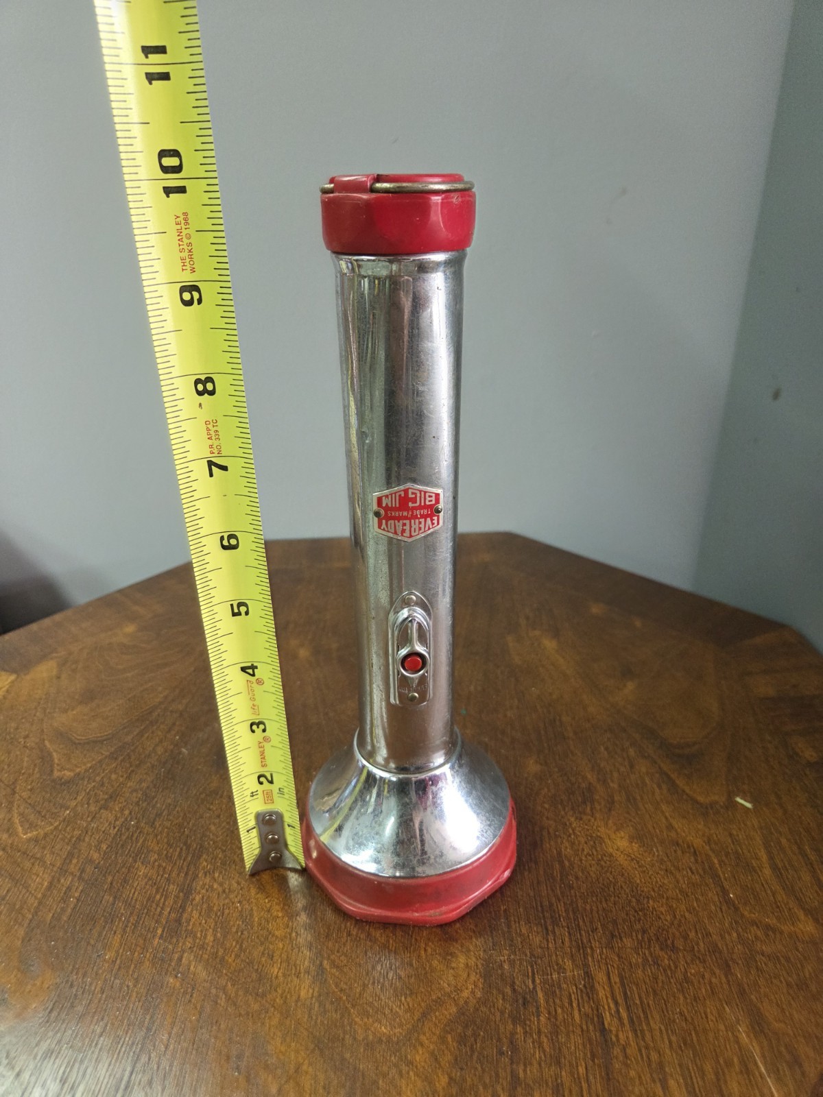 EVEREADY Vintage Big Jim Metal Flashlight, Red & Silver Accents