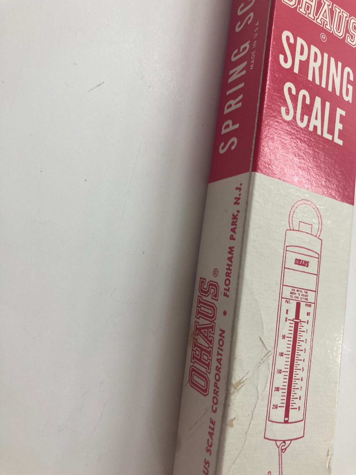 VINTAGE OHAUS SPRING SCALE METRIC GRAMS MADE IN THE USA WITH BOX