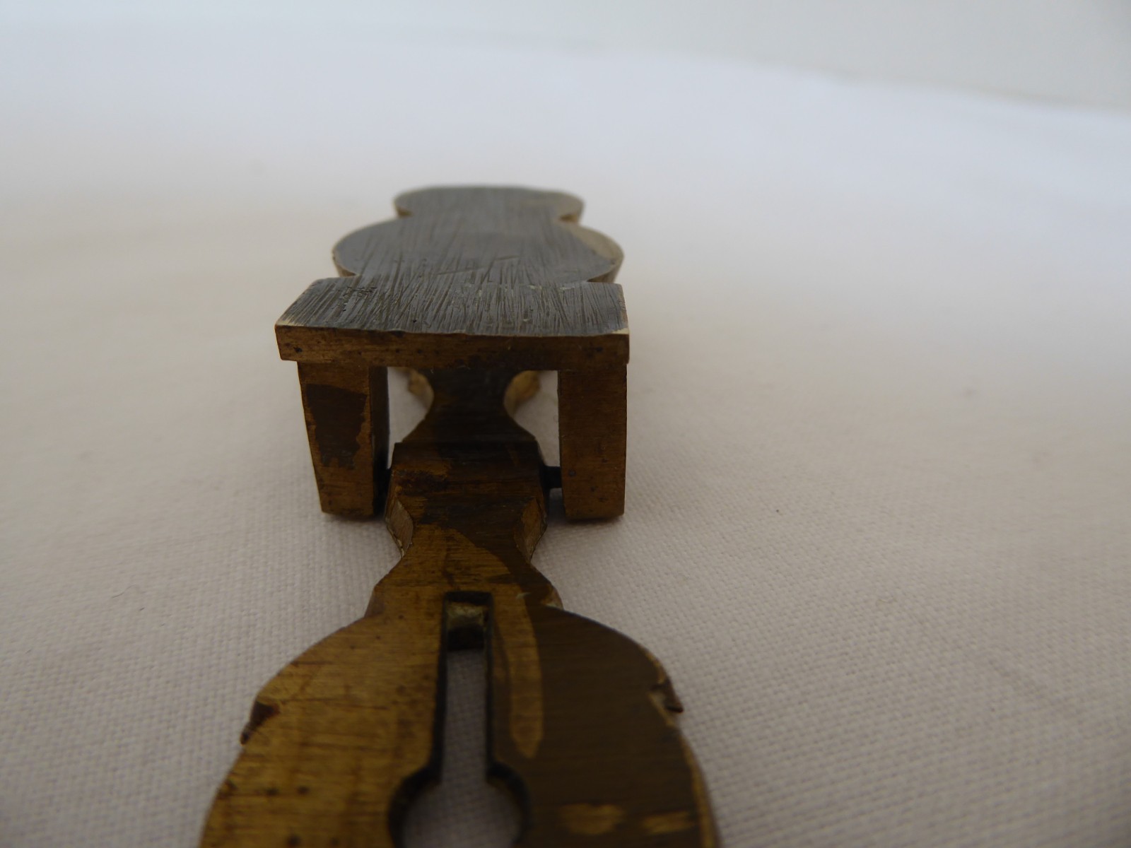 Antique brass Harrison gold sovereign scales balance *100% charity*