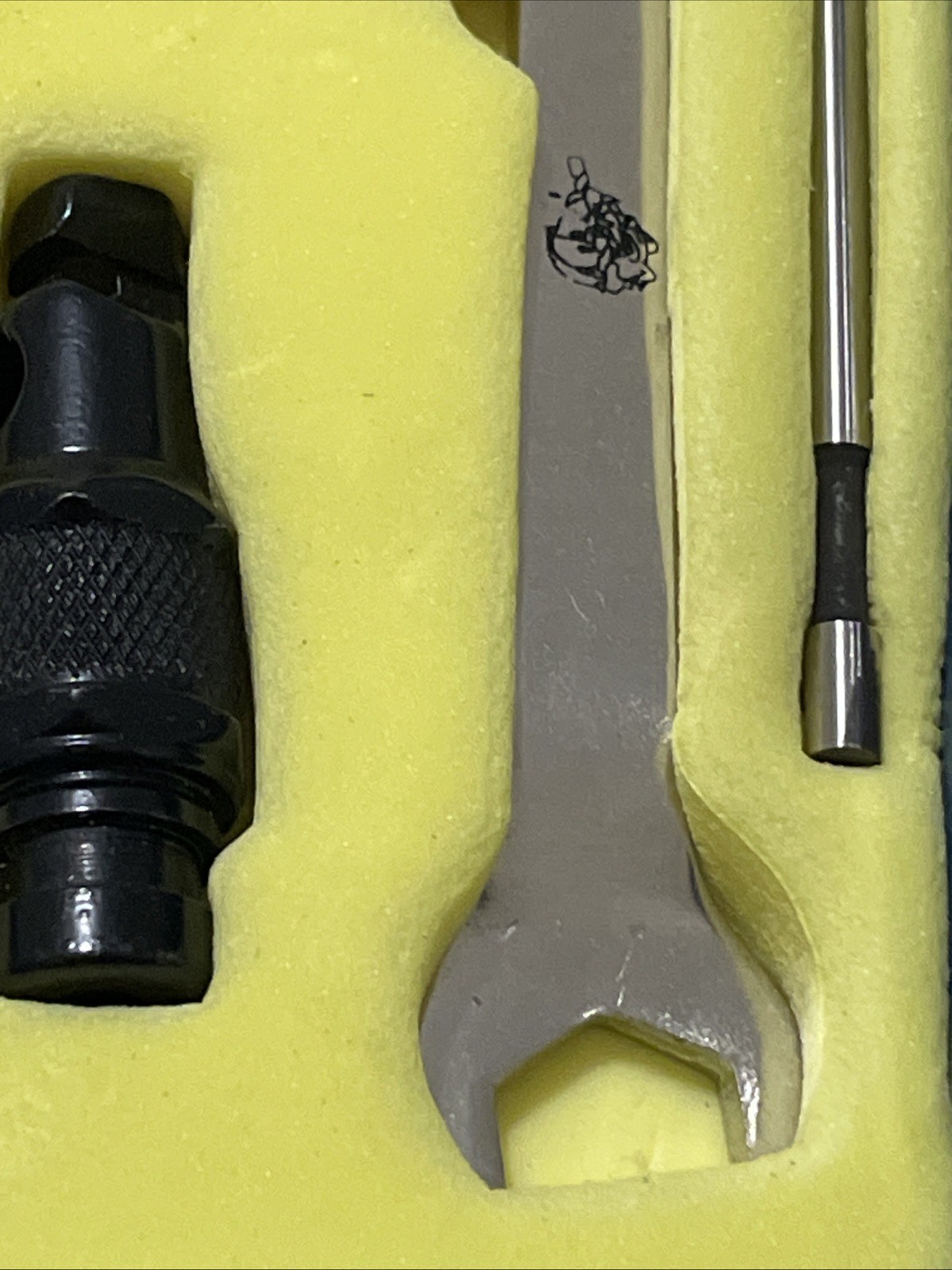 Bad Dog Biter Double Headed Nibbler Drill Attachment Kit – Open Box / Unused