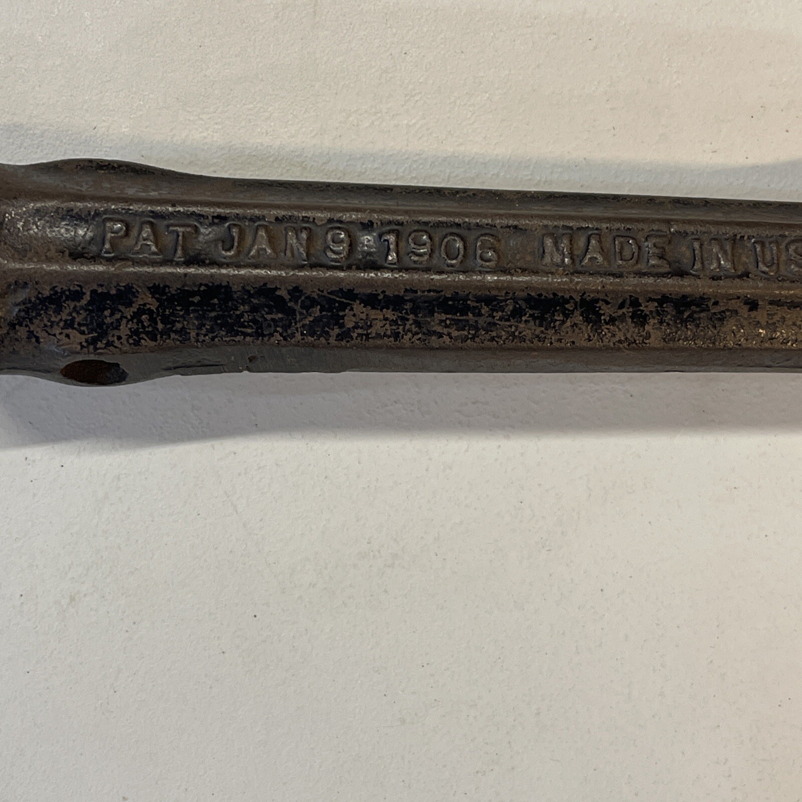 Antique Used “New Jumbo 1906 Nail Puller by Bridgeport Hardware MFG Corp” Tool