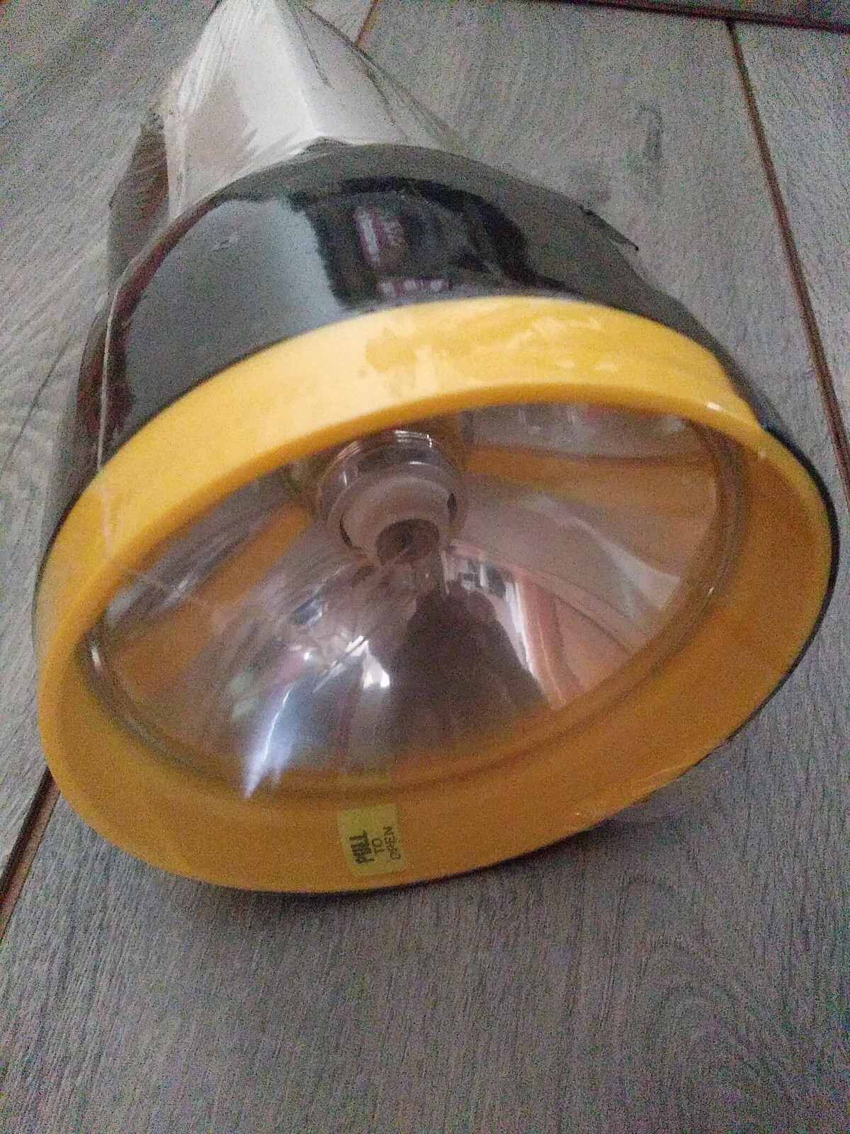 Vintage New Old Stock Sealed Sears 9314 Deluxe All Weather Floating Lantern USA
