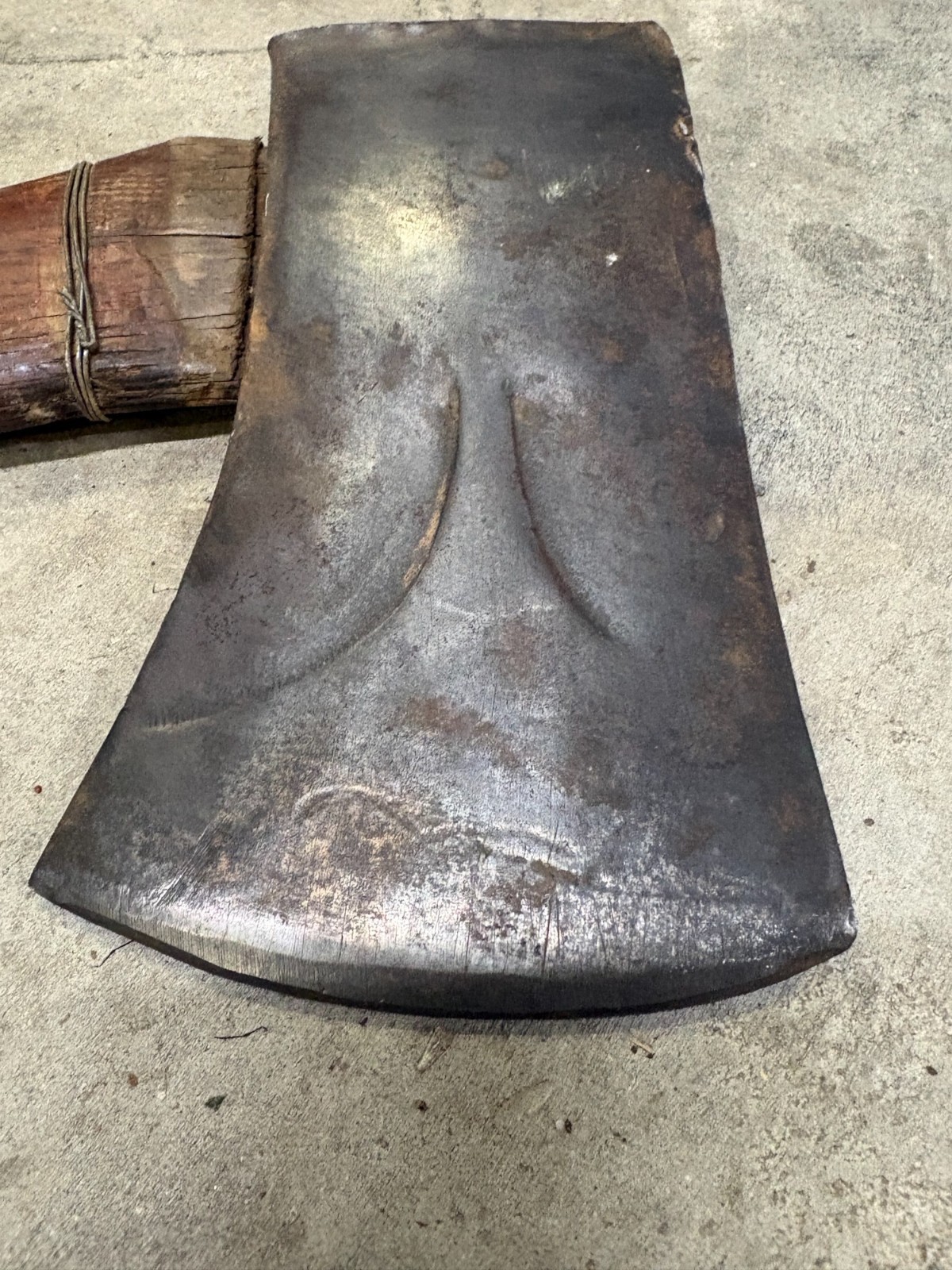 Vintage True Temper Kelly Perfect Phantom Bevel Axe 3lb 34″ Overall READ