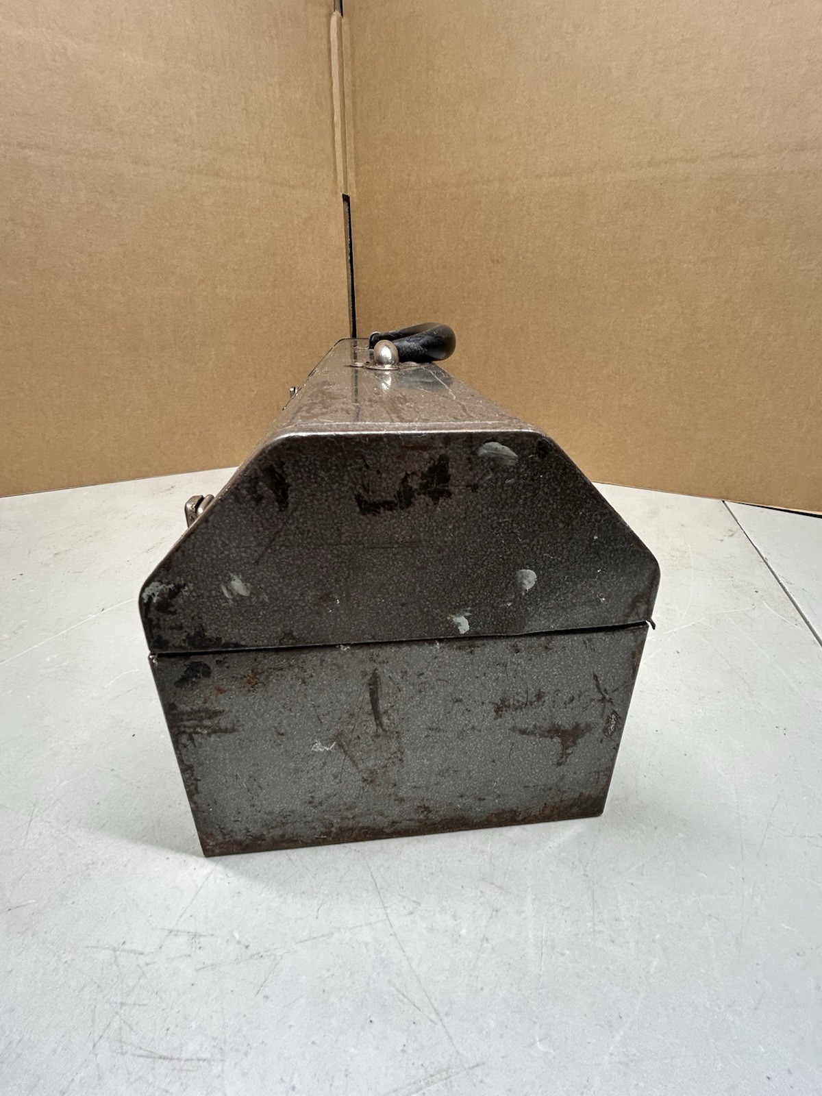 Vintage Craftsman 6516 Crown Logo Tombstone Metal Tool Box w/ Tray USA