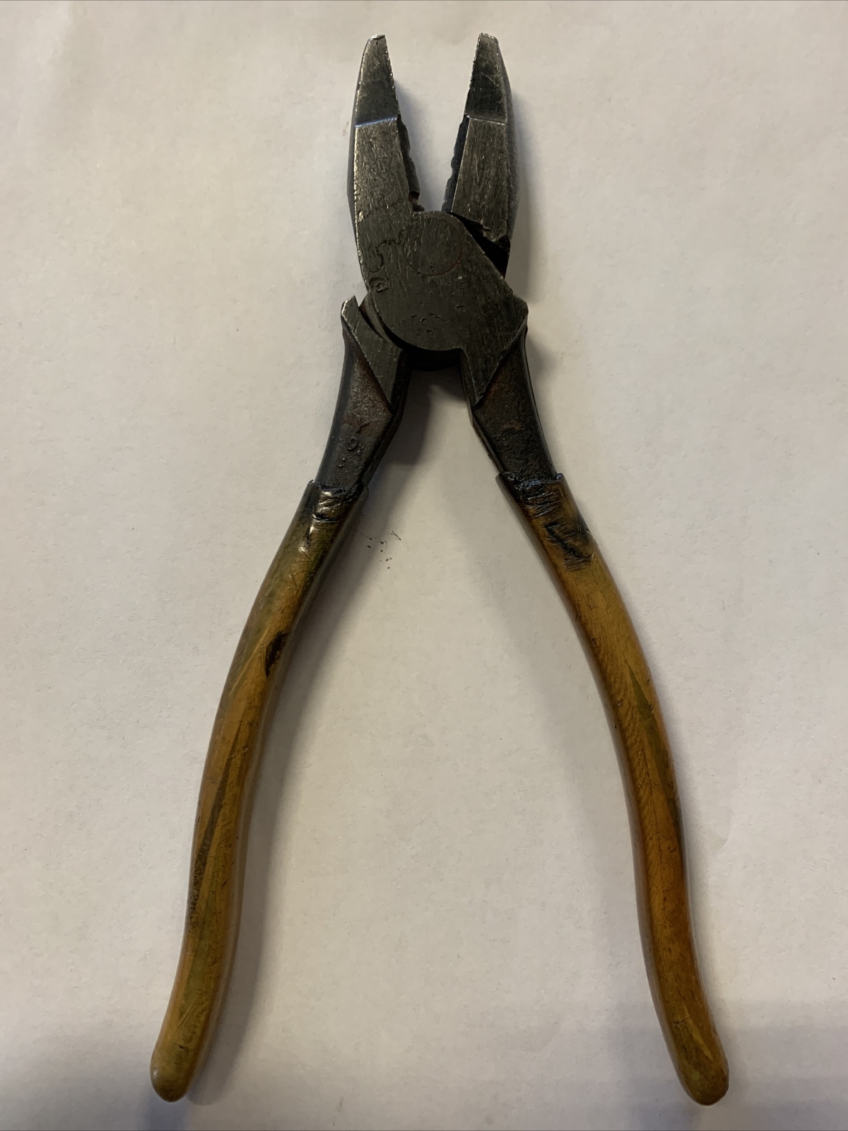 RARE – Klein Tools Limited Edition Side-Cutting Camo Used Pliers C20009NE