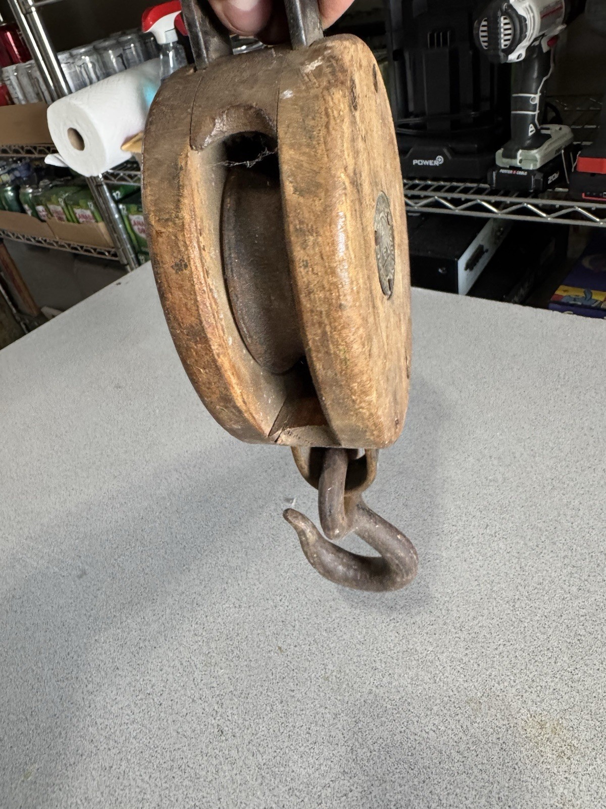 MADESCO PRODUCTS EASTON PA WOOD PULLEY BLOCK FARMHOUSE HOOK VINTAGE