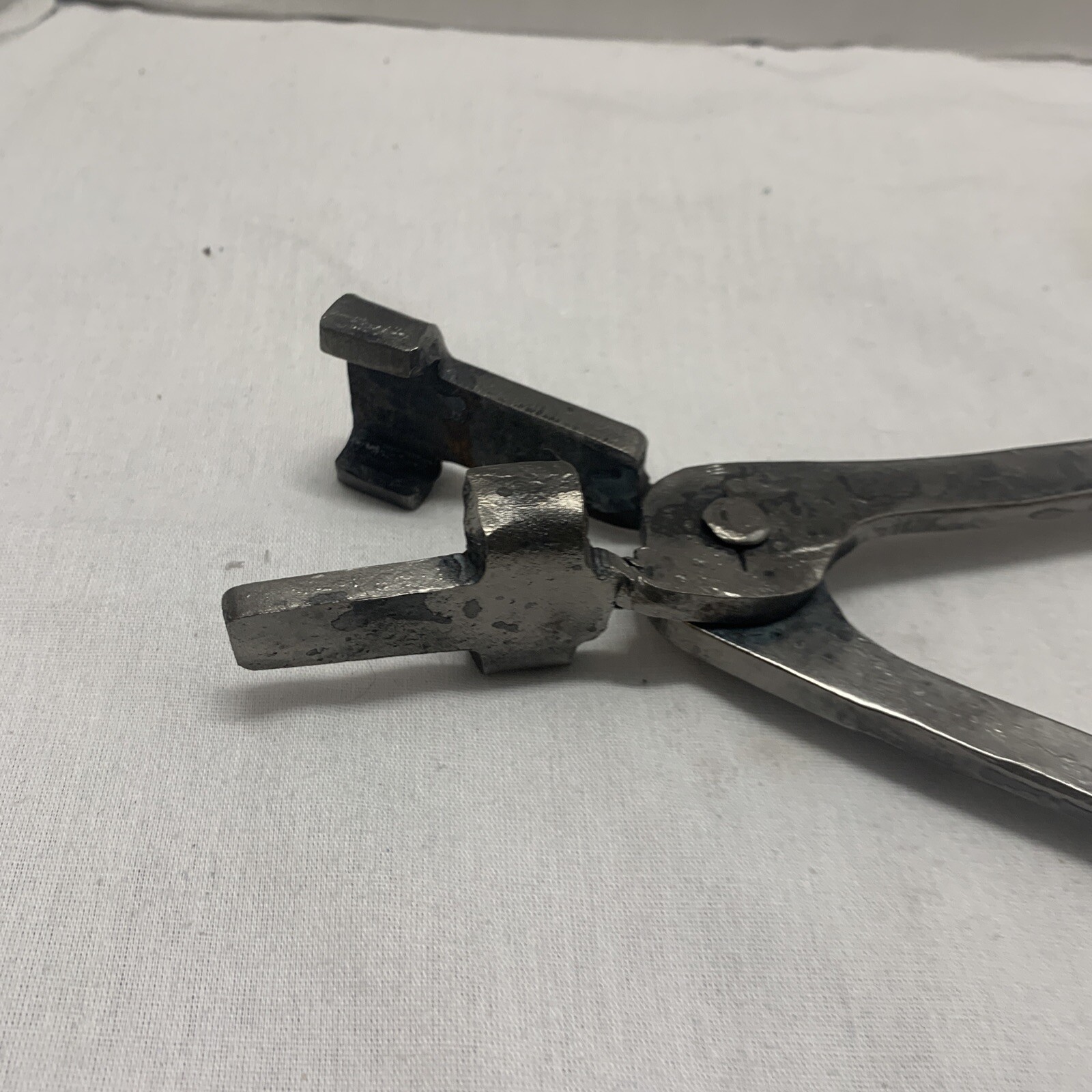 Flat Box Jaw Tongs Tong Blanks Made In Indiana Blacksmith Tongs