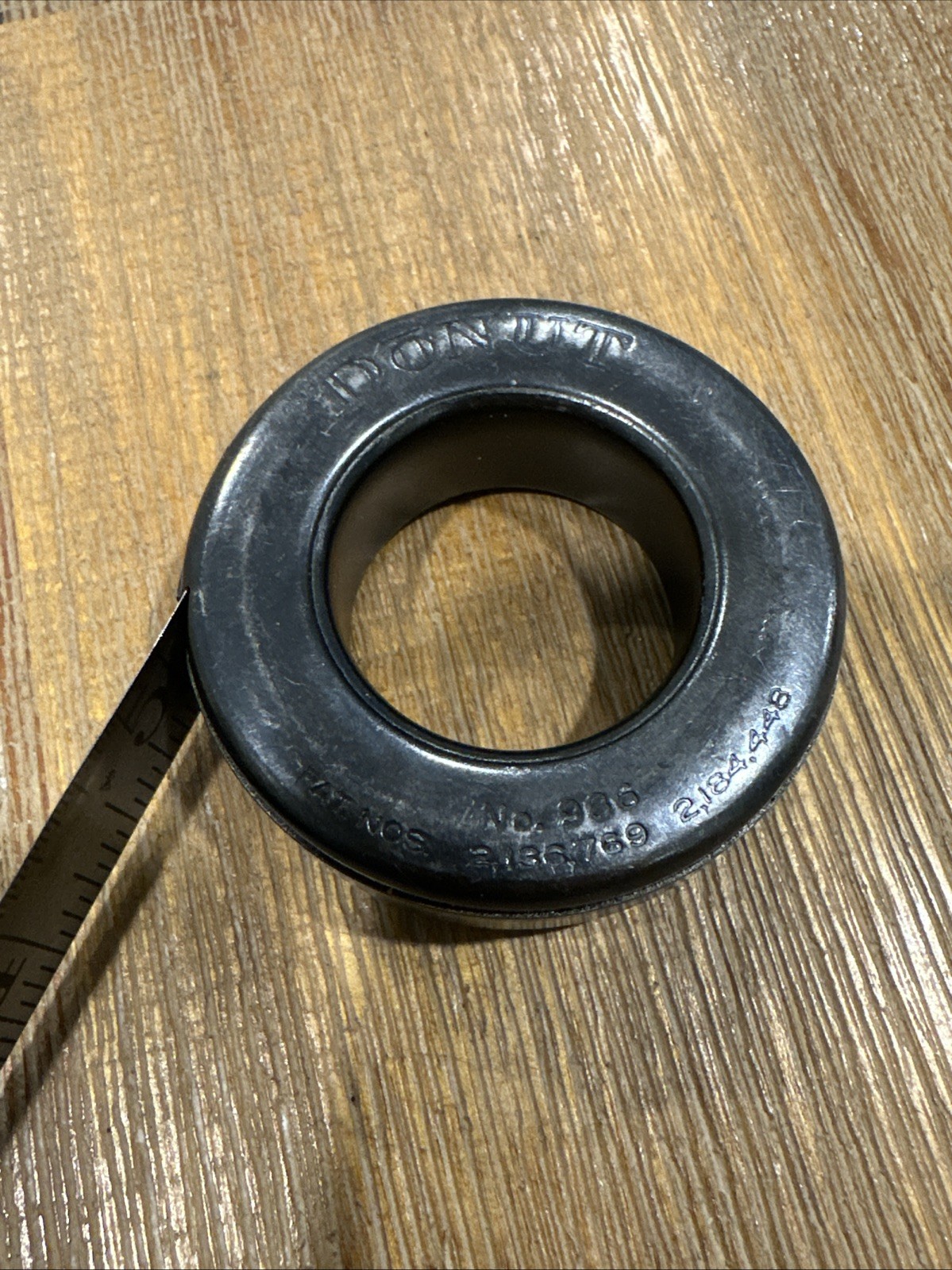 VINTAGE LUFKIN No.986 DONUT TAPE MEASURE THE LUFKIN RULE Co