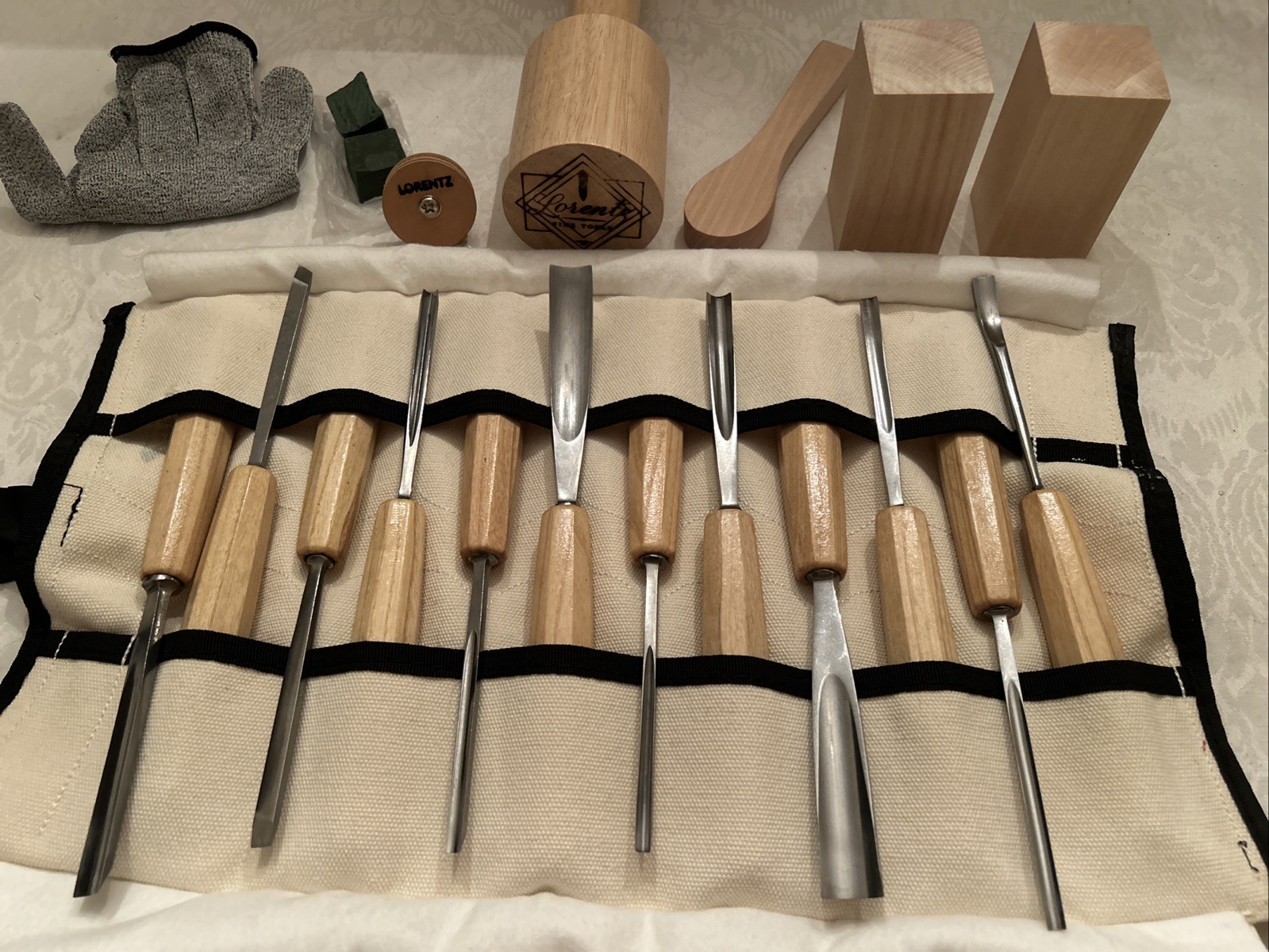 12 Gouge Carving Starters Set W/ Case & More Hand Made Professionally Sharpened