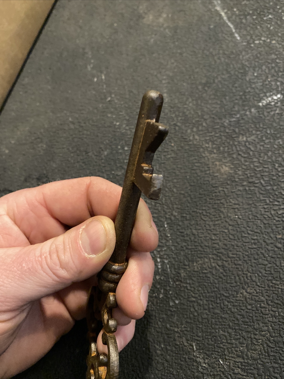 Victorian Key Cathedral Door Iron Skeleton Patina Collector Paperweight METAL