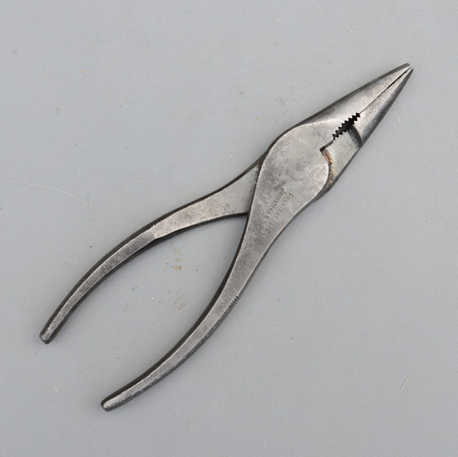 Vintage Crescent Tool Co. Jamestown NY USA Pliers M16