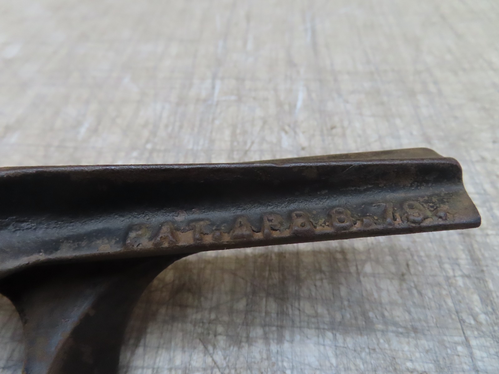 VTG ANTIQUE WENTWORTH No 1 SAW VISE PATENT PAT APRIL 8 1879 X-CUT BENCH MOUNT