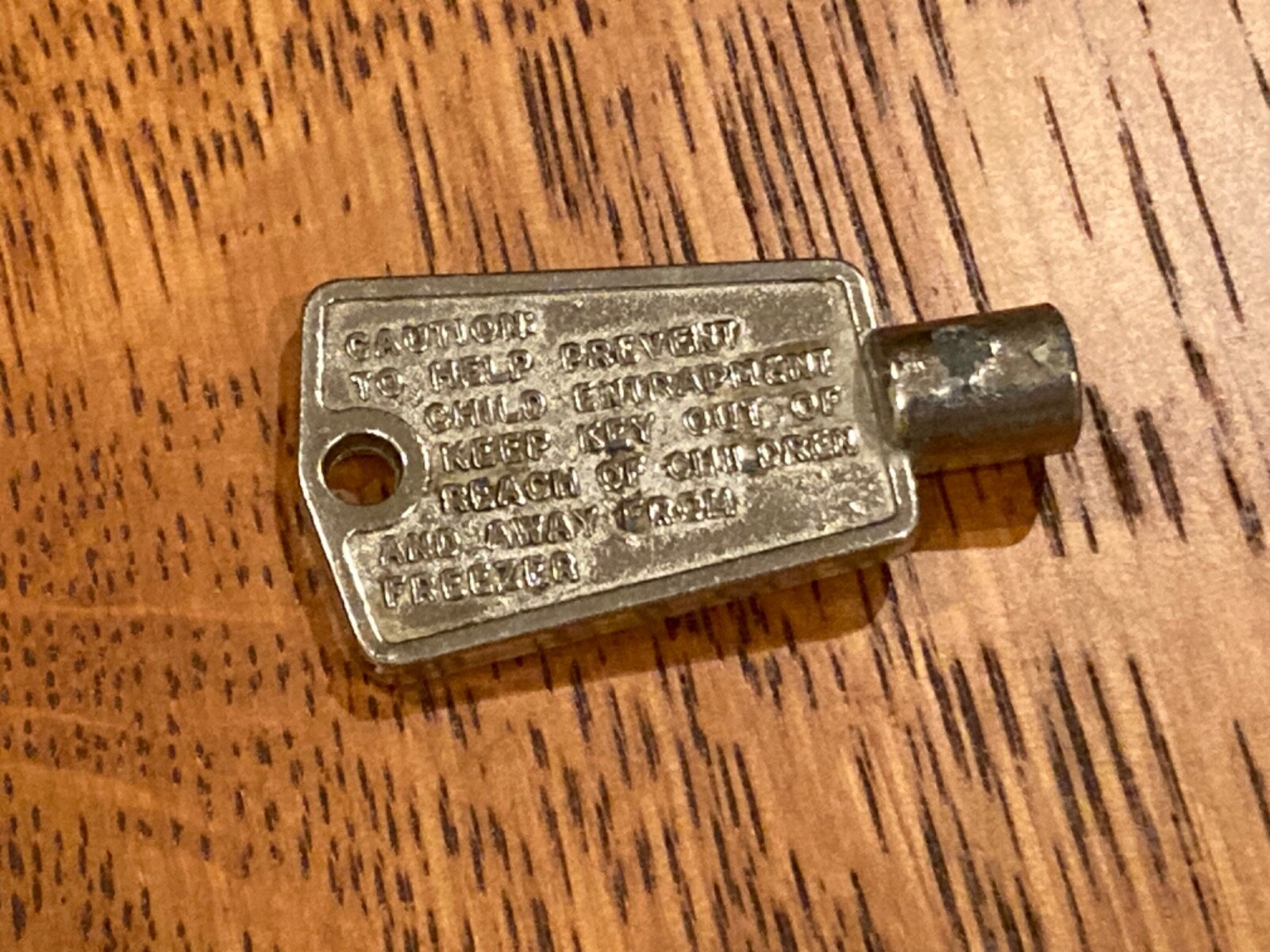 Vintage Freezer Key – National Lock Rockford, Illinois (4 Point Cross Style)