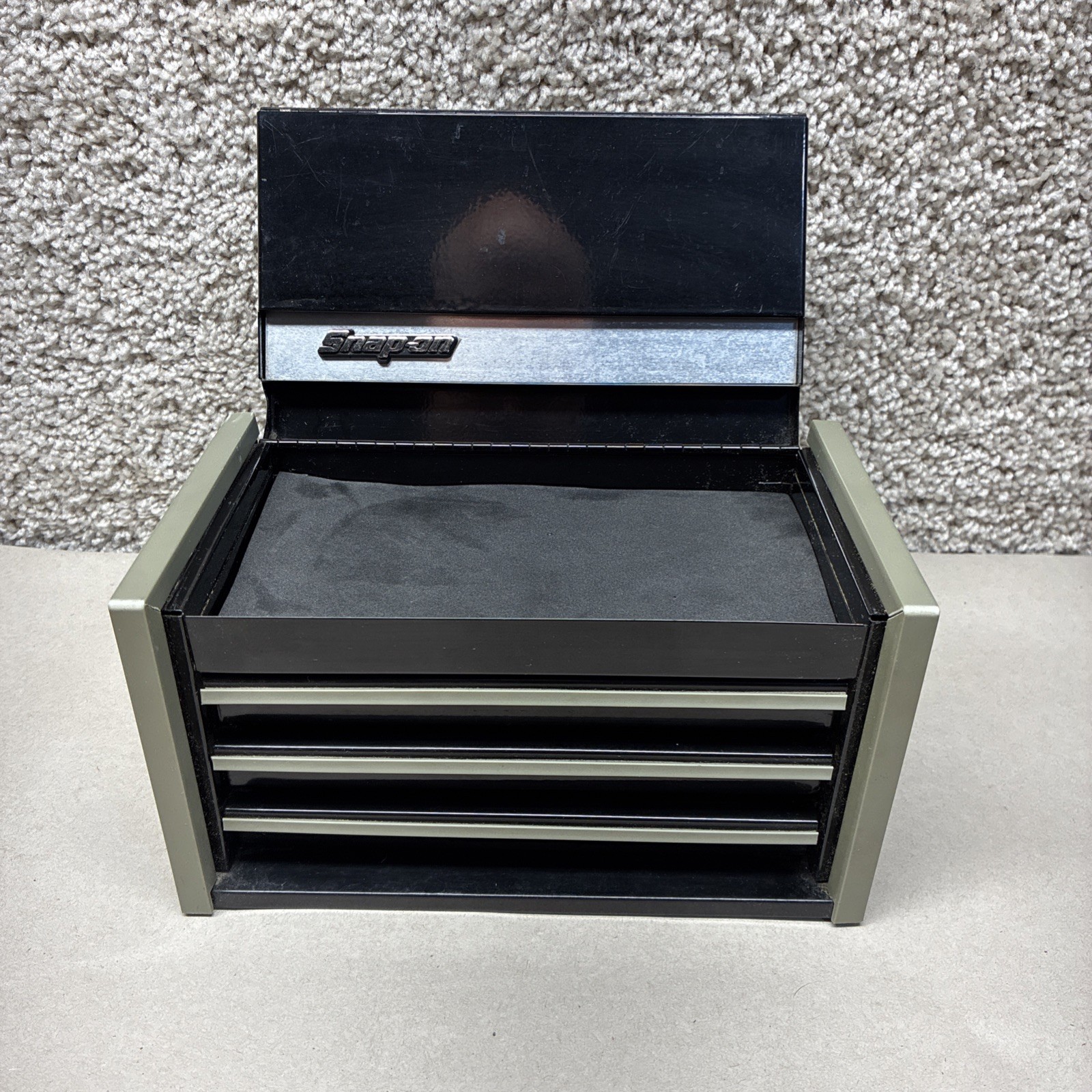 Snap-on Black Mini Micro Tool Box ~ Top Chest 3 Slot Drawer Used READ