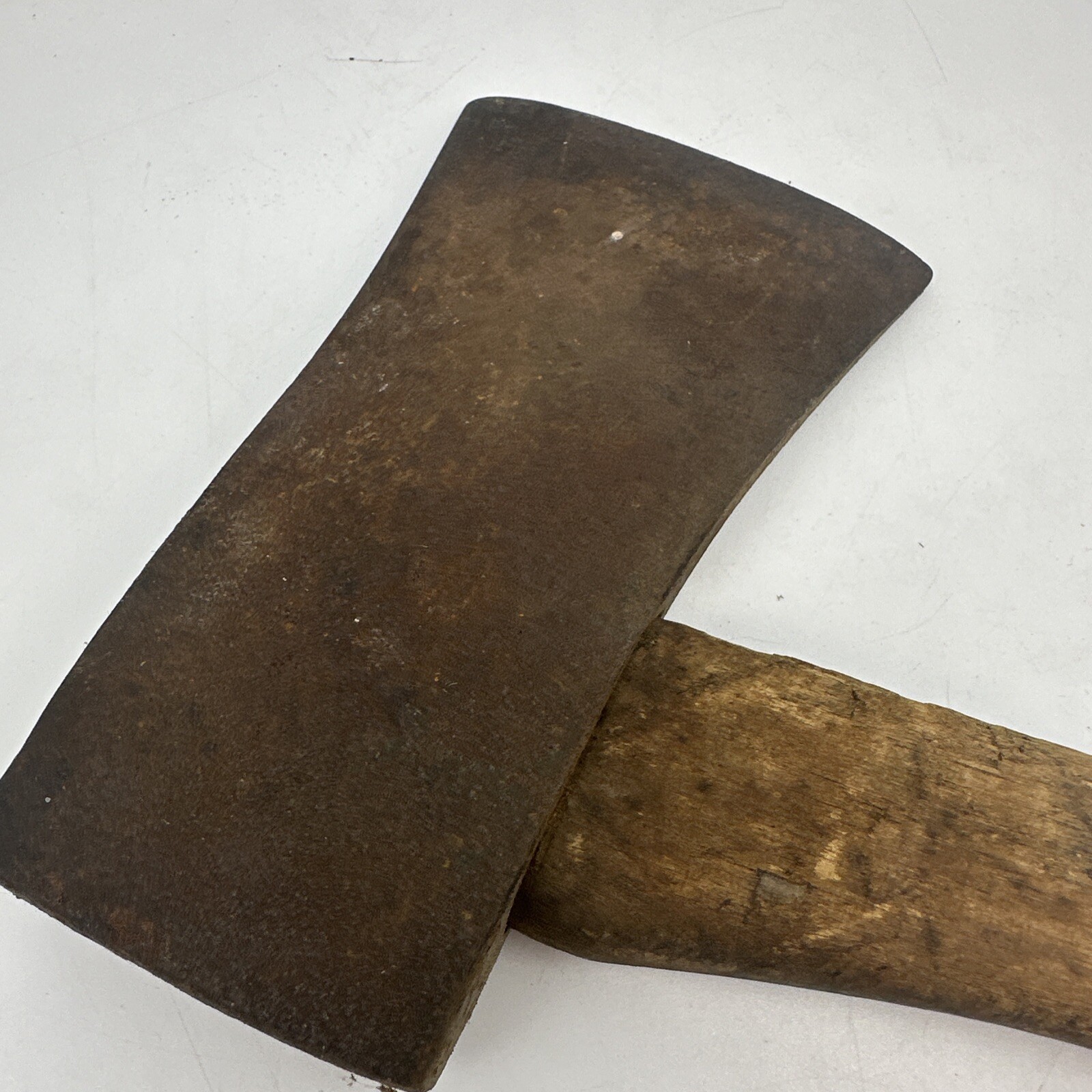 Real! Vintage Hults Bruk SA-8 Agdor Hatchet Axe Sweden 1-1/2 1.5 Unrestored
