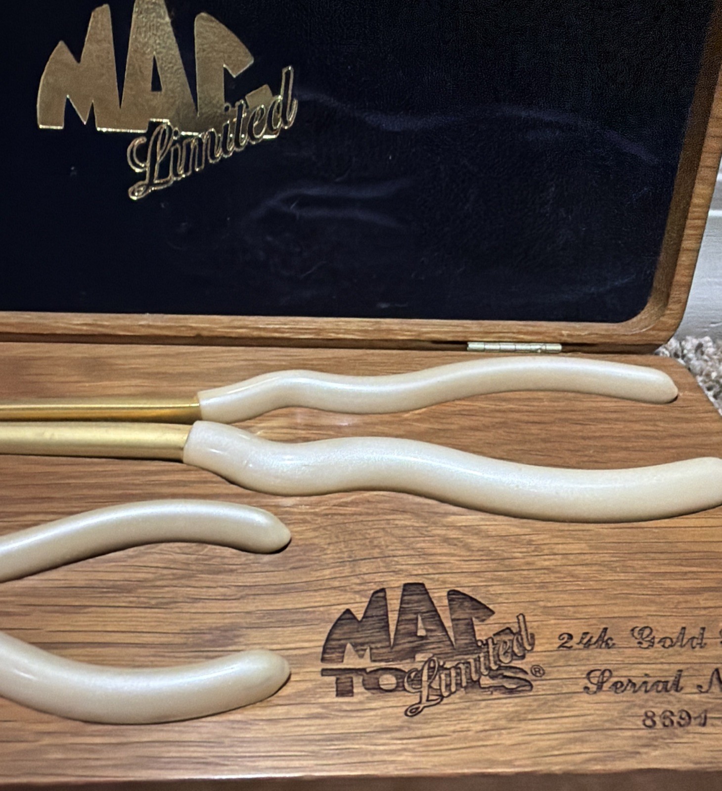Mac Tools. SP 1995. 24K Gold-Plated Limited edition. 2 Piece Pliers Set.