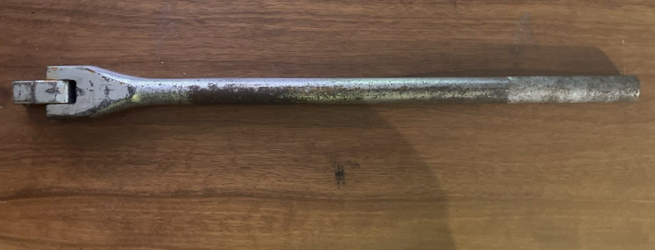 BONNEY R720A 3/4″ Dr. Flex Head Breaker Bar, 20-1/4″ Long Slight Warp in Handle