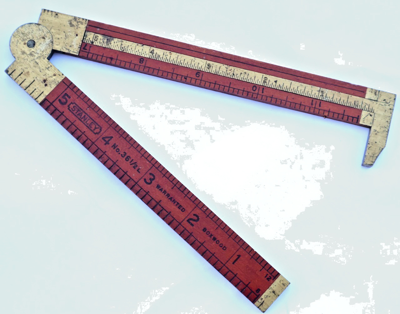 Stanley No. 136 1/2 L (LEFT) Boxwood & Brass Carpenter’s Caliper Rule / MT Tools