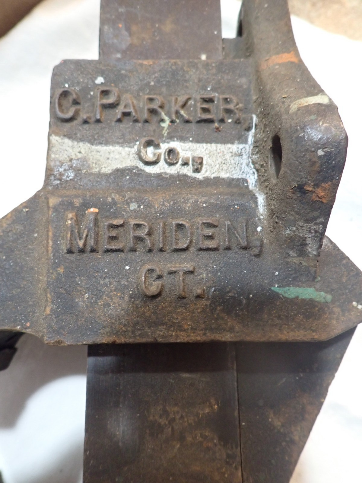 Antique C. Parker, Meriden CT – No. 3 OX bench vise 3.25″ jaws Chase Parker