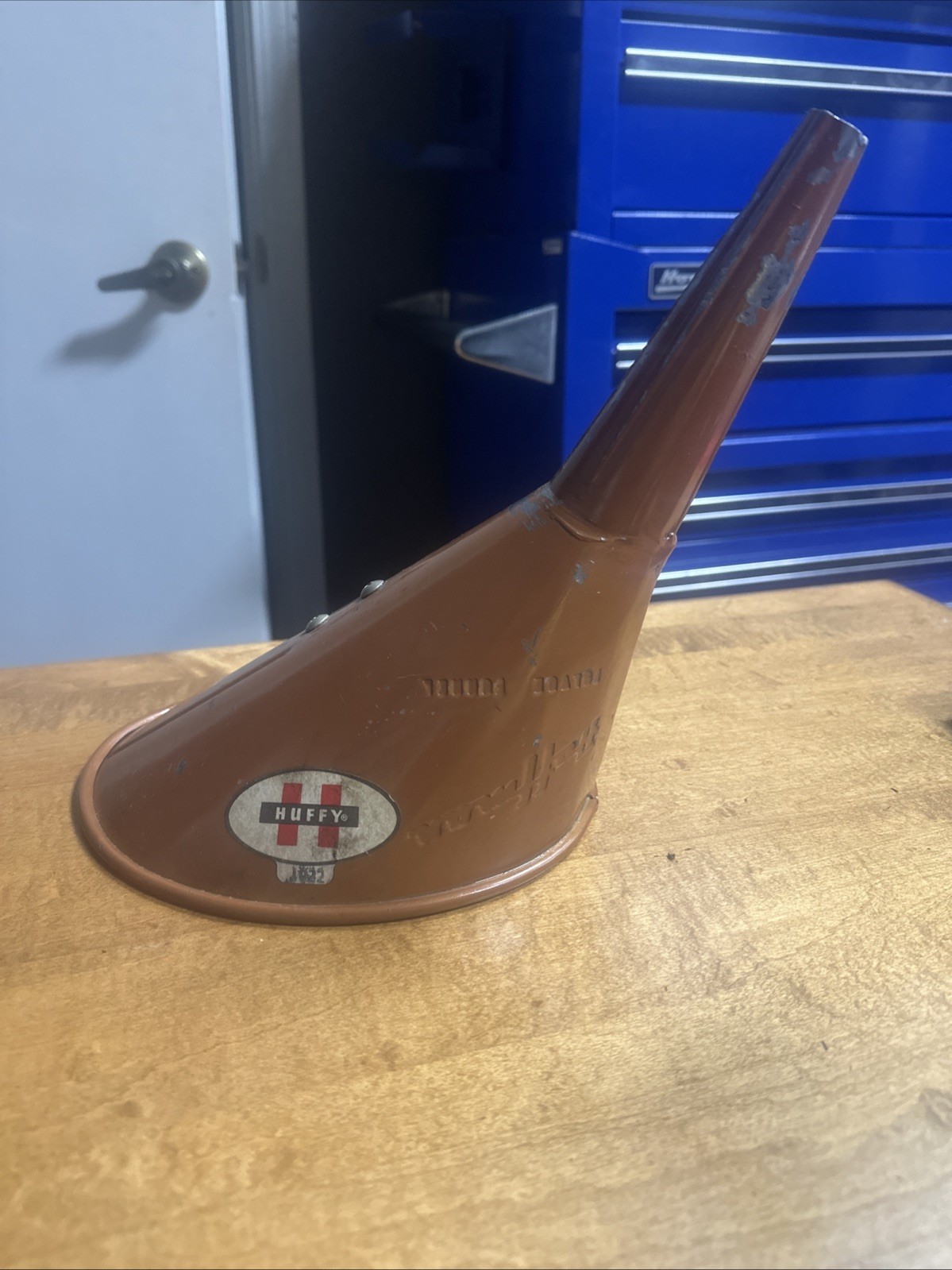 Vintage Hoffman Oil Can Opener Funnel Fulvue 14″L Collectable Automotive