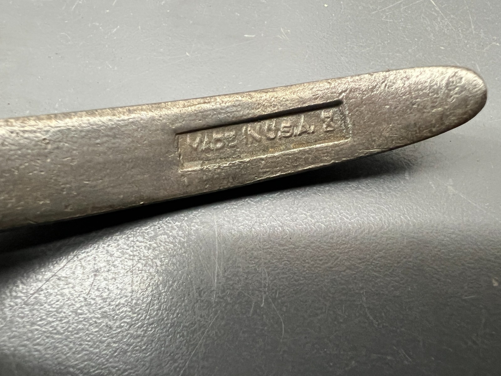 (g) VINTAGE 1948 SNAP ON TOOLS 326 VACUUM GRIP CUTTING PLIERS – USA