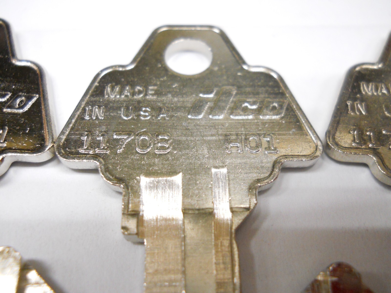 Ilco 1170B Key Blank Fits Challenger and Hollymade lock HO1 1015 Lot of 10