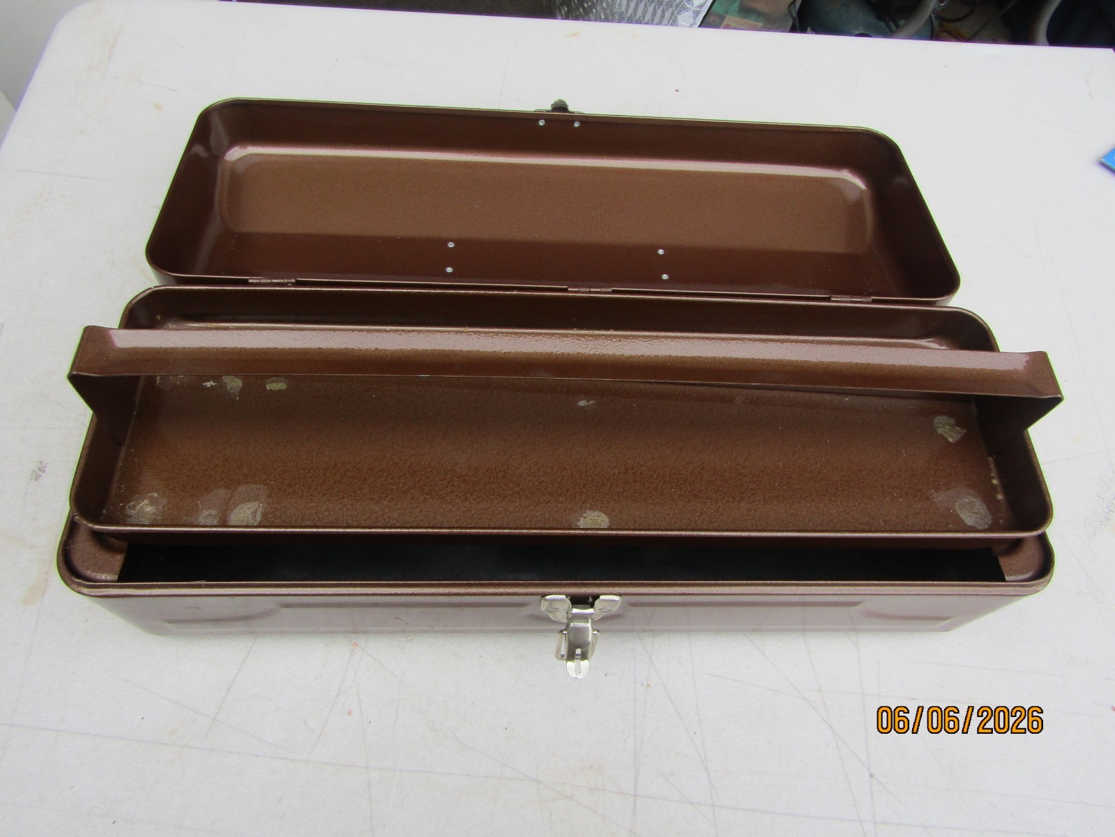 My Buddy Tradesman Metal Tool Box Louisville KY USA OD 19′ x 6.5″ x 6″ 1 Tray