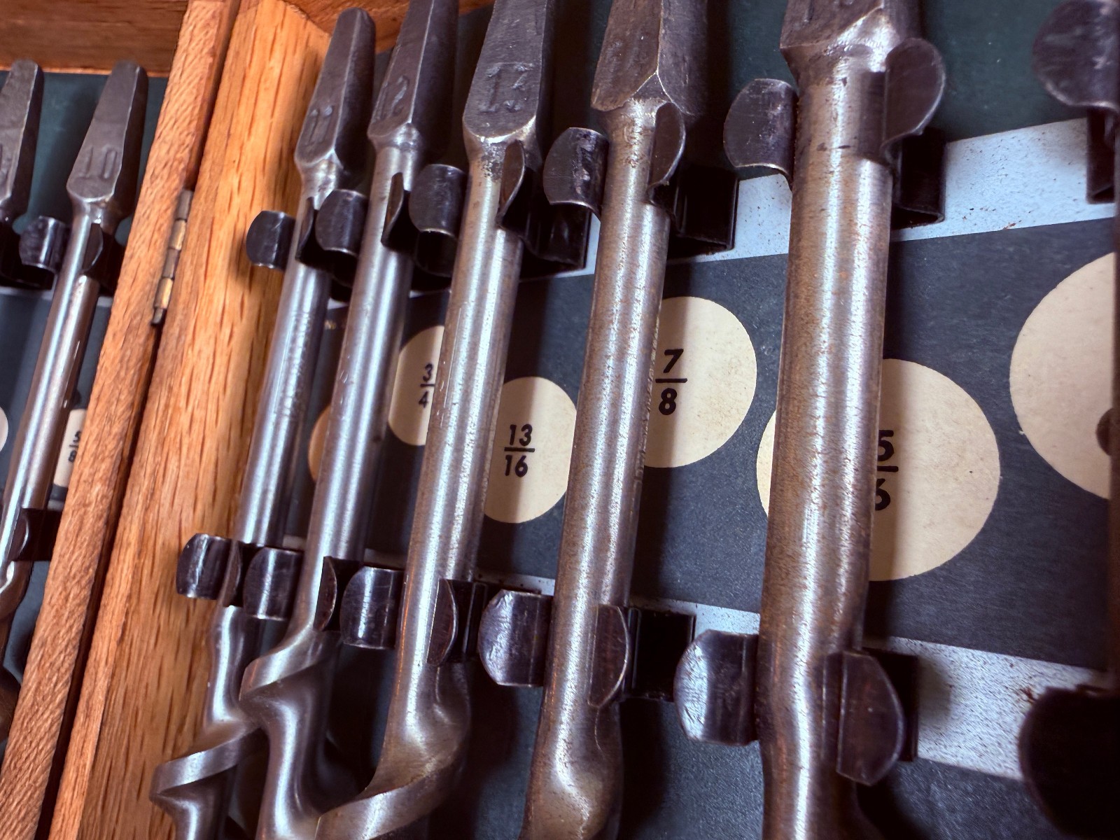 Vintage Irwin Complete 13pc Set Auger Brace Drill Bits w/ original Box Excellent