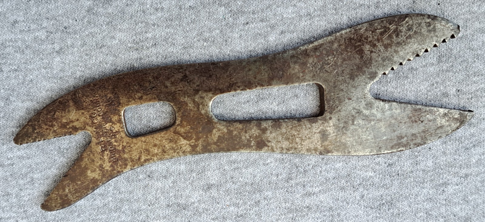 Vintage B.H.M. Company READY GRIP Alligator Wrench ~ Bridgeport, Conn USA