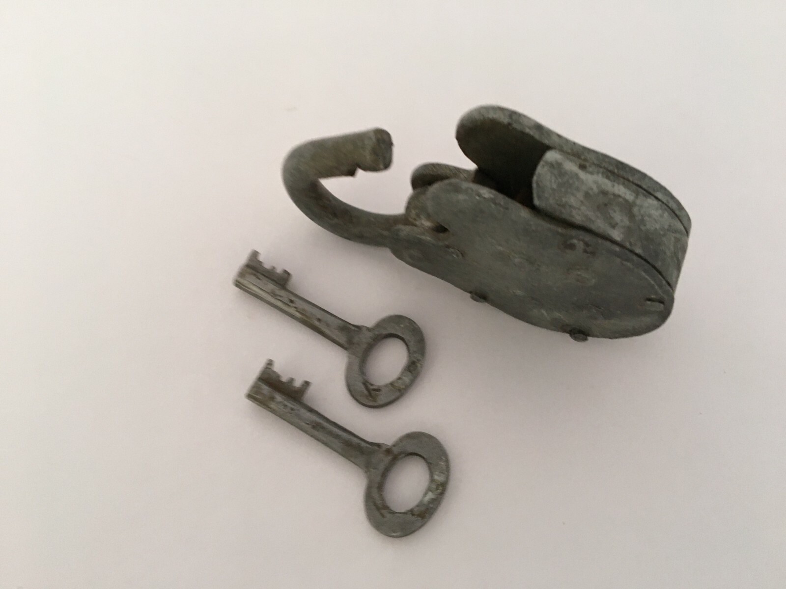 Lock Vintage Iron Padlock With 2 Key Rich Patina Made In India Collective Rusty