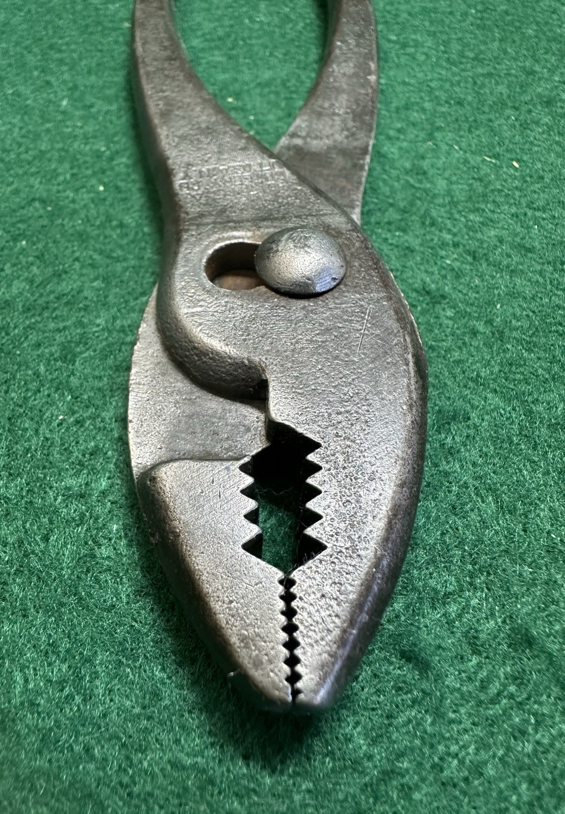 Fine Vintage UTICA CUTLERY CO. – 6¼” Slip Joint Pliers – N.Y.