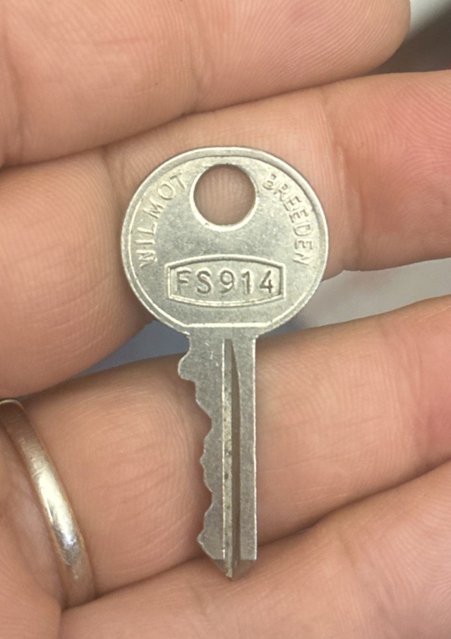 Vintage Wilmot Breeden Union FS 914 Key