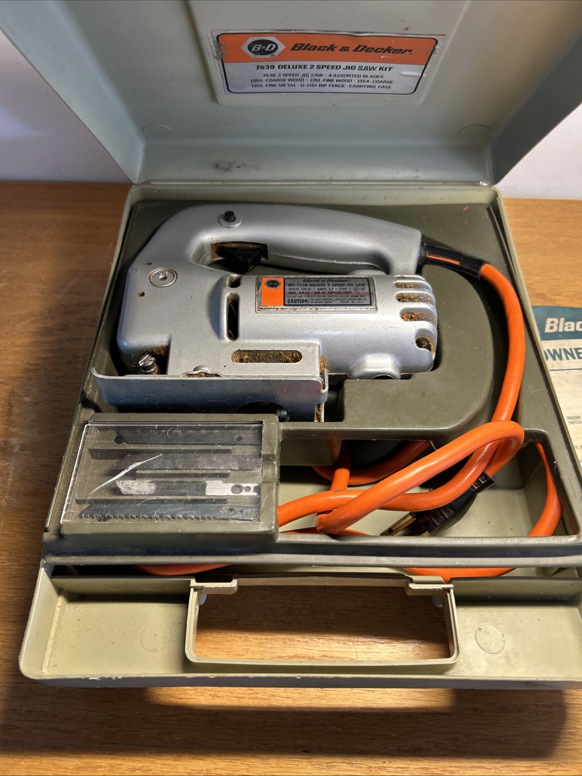 Vintage Black & Decker USA 2 Speed Deluxe Jigsaw 7538 w/Case
