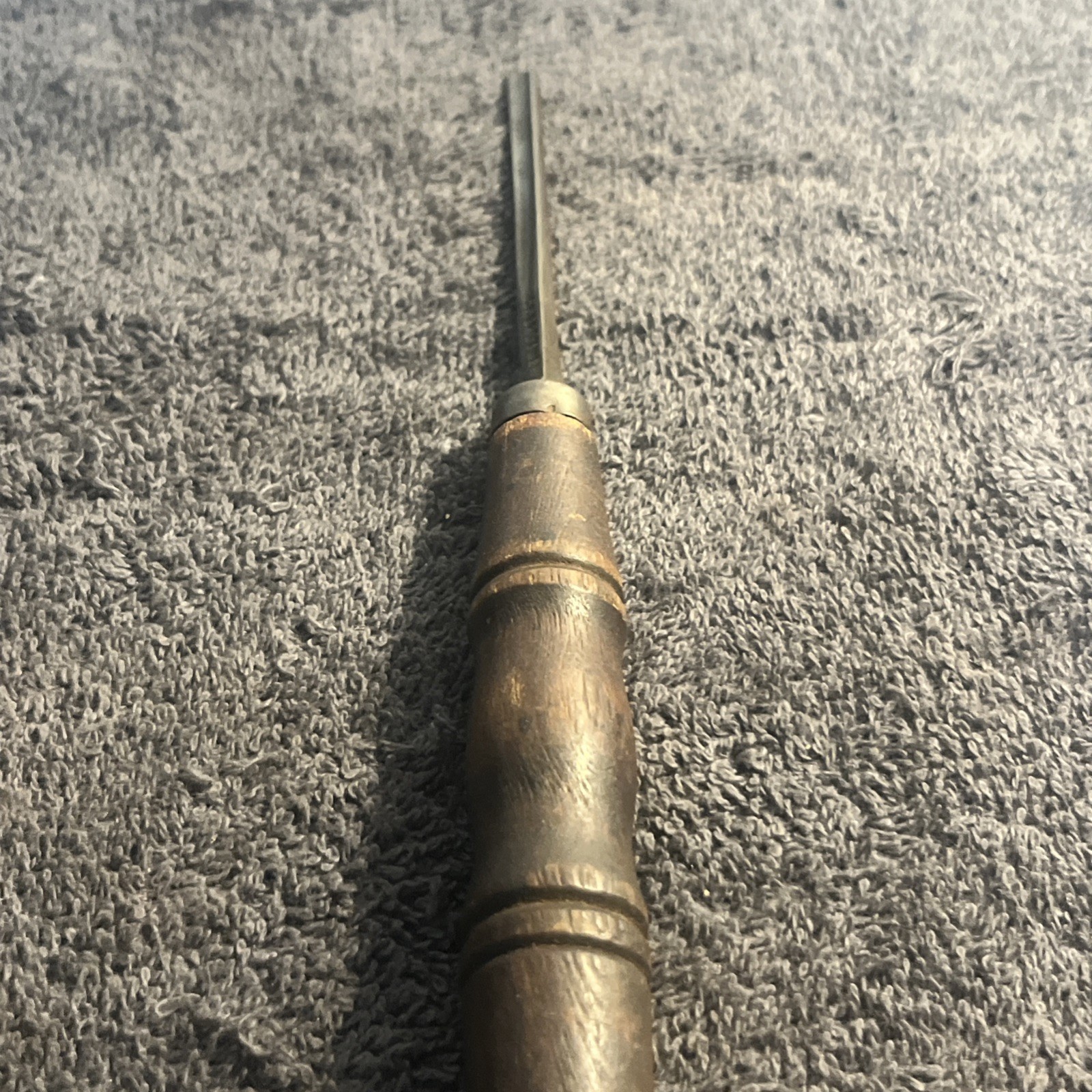 Vtg D.R. Barton & Buck Bros Gouge Wood Chisels 2 Pcs