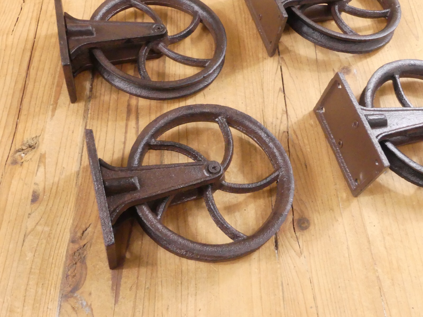4 Rustic Cast Iron Pulley Wall Mounted Ceiling Light Wheel Handing Plants Farm
