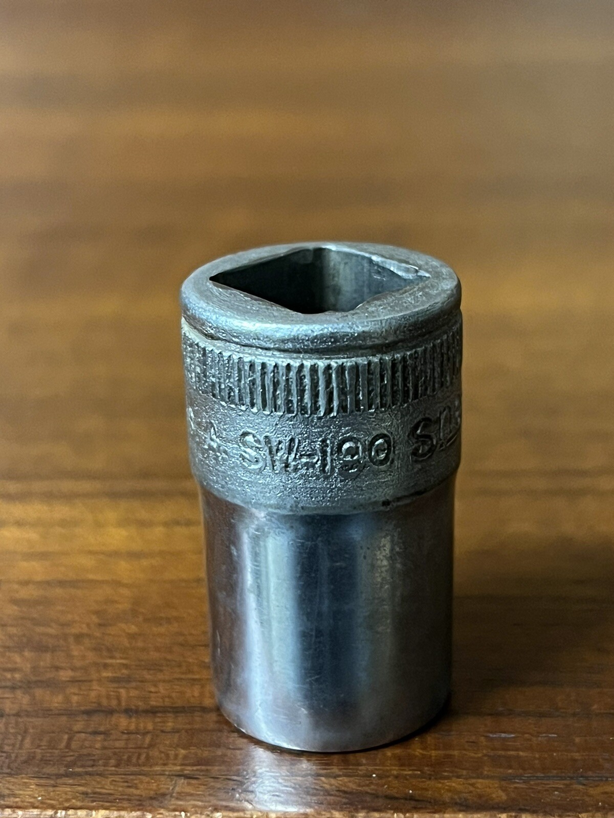 SNAP-ON SW-190 1/2″ DRIVE 19/32″ WORLD WAR 2 SOCKET 1944 E EMERGENCY USA