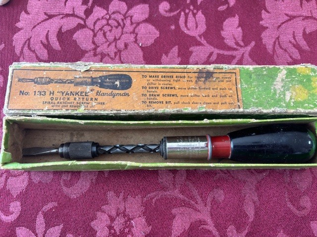 Vintage Spiral Ratchet Screw Driver Yankee Handyman No 133 H In Original Box