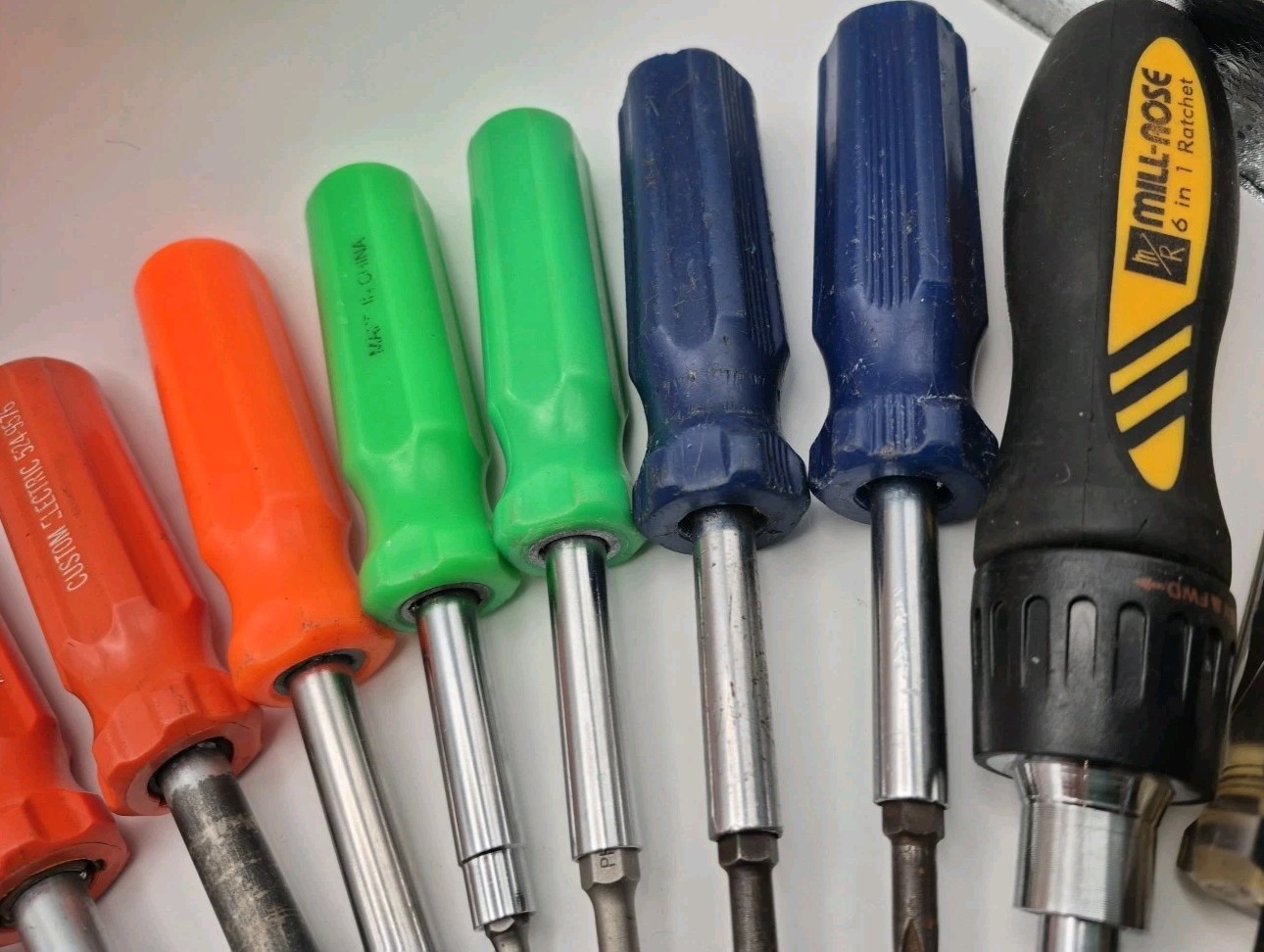 13 Pc Vintage 4-in-1 Screwdriver Lot