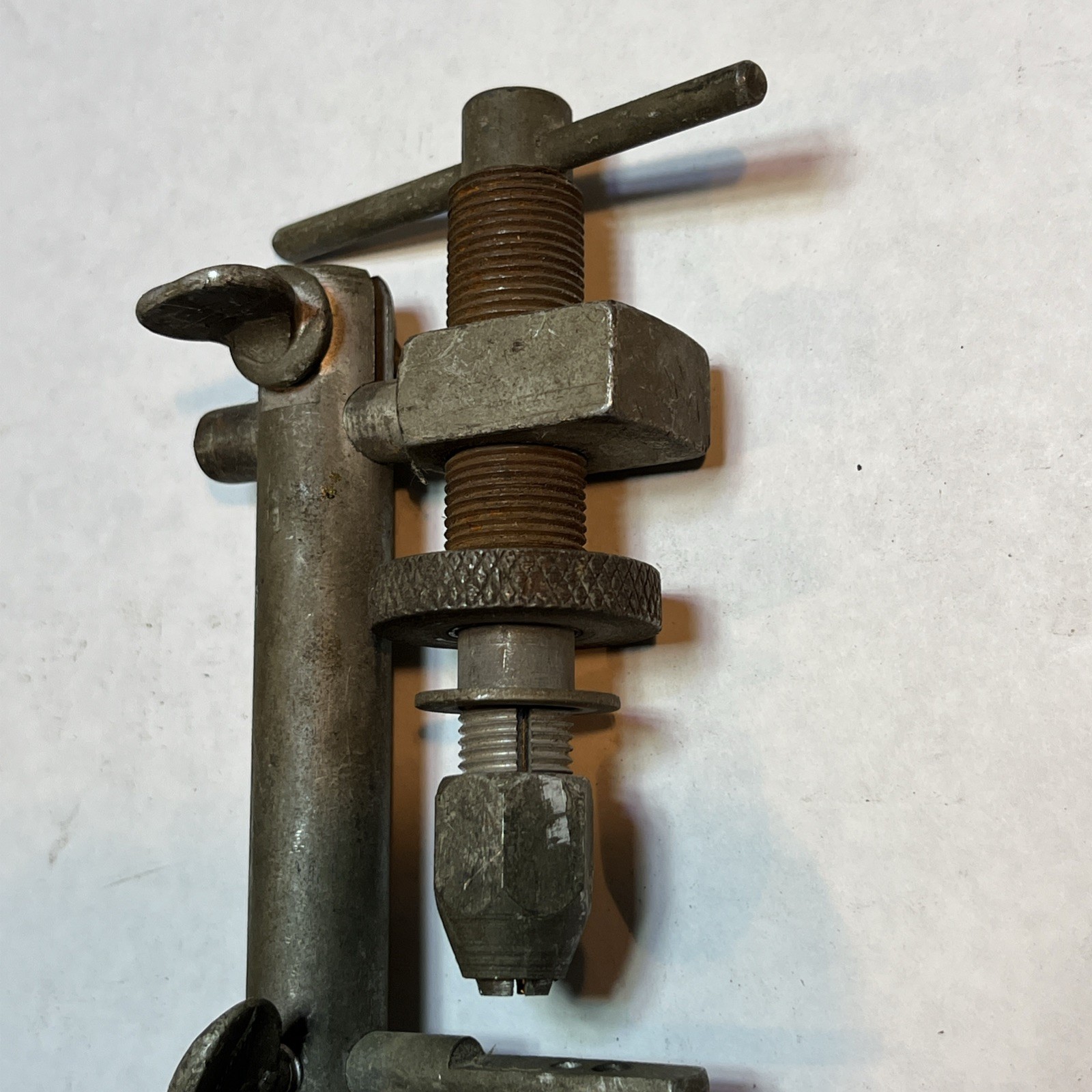 Shopmade Tapping Station