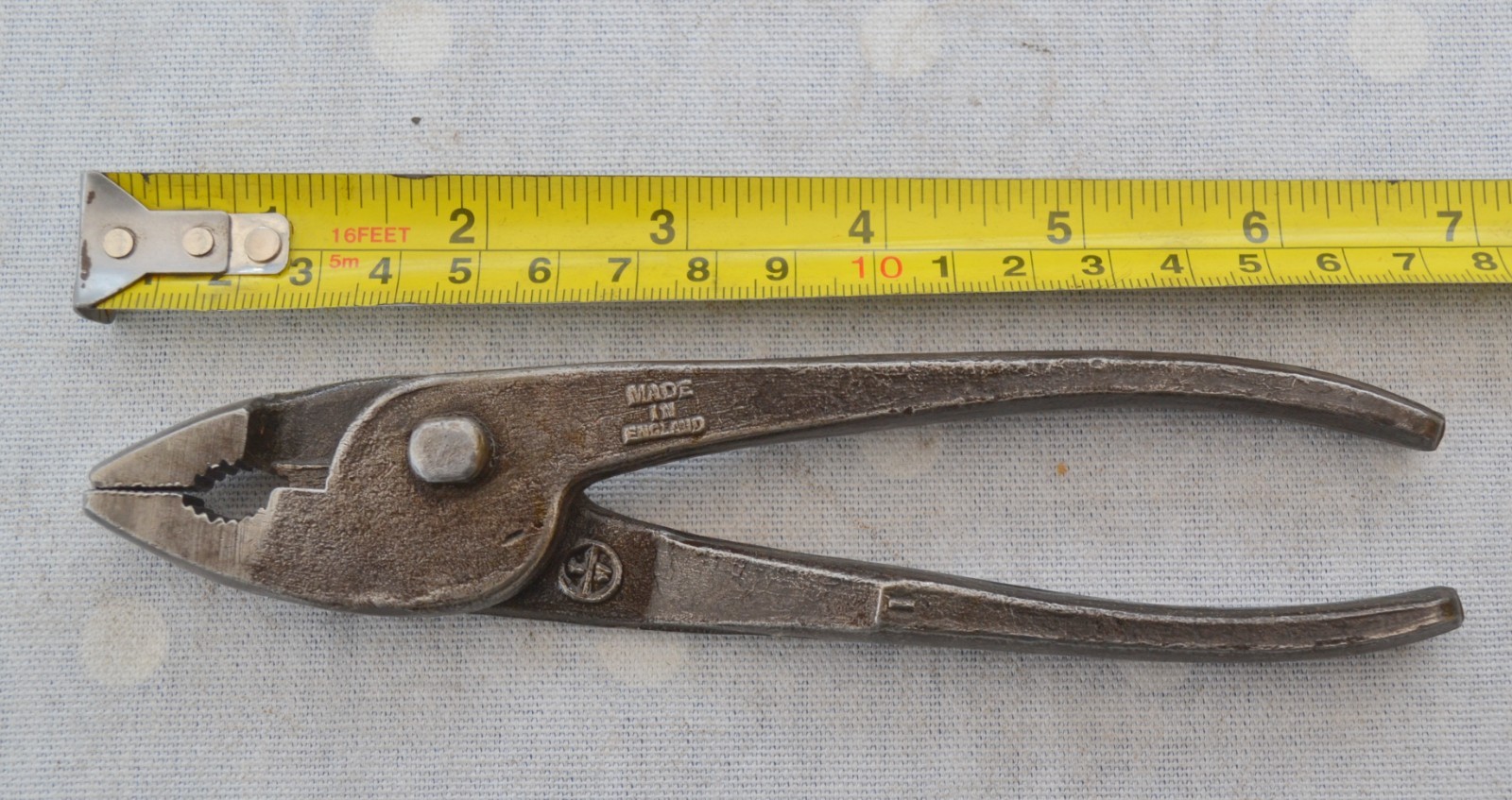 VINTAGE T.W. SLIP JOINT PLIERS – 6 1/2 INCHES