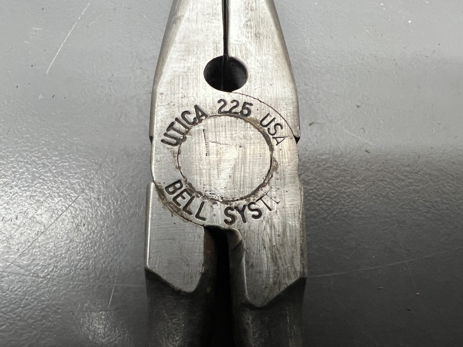 (m) VINTAGE UTICA TOOLS 225 BELL SYSTEM 6.5″ NEEDLE NOSE PLIERS STRIPPERS VGC US