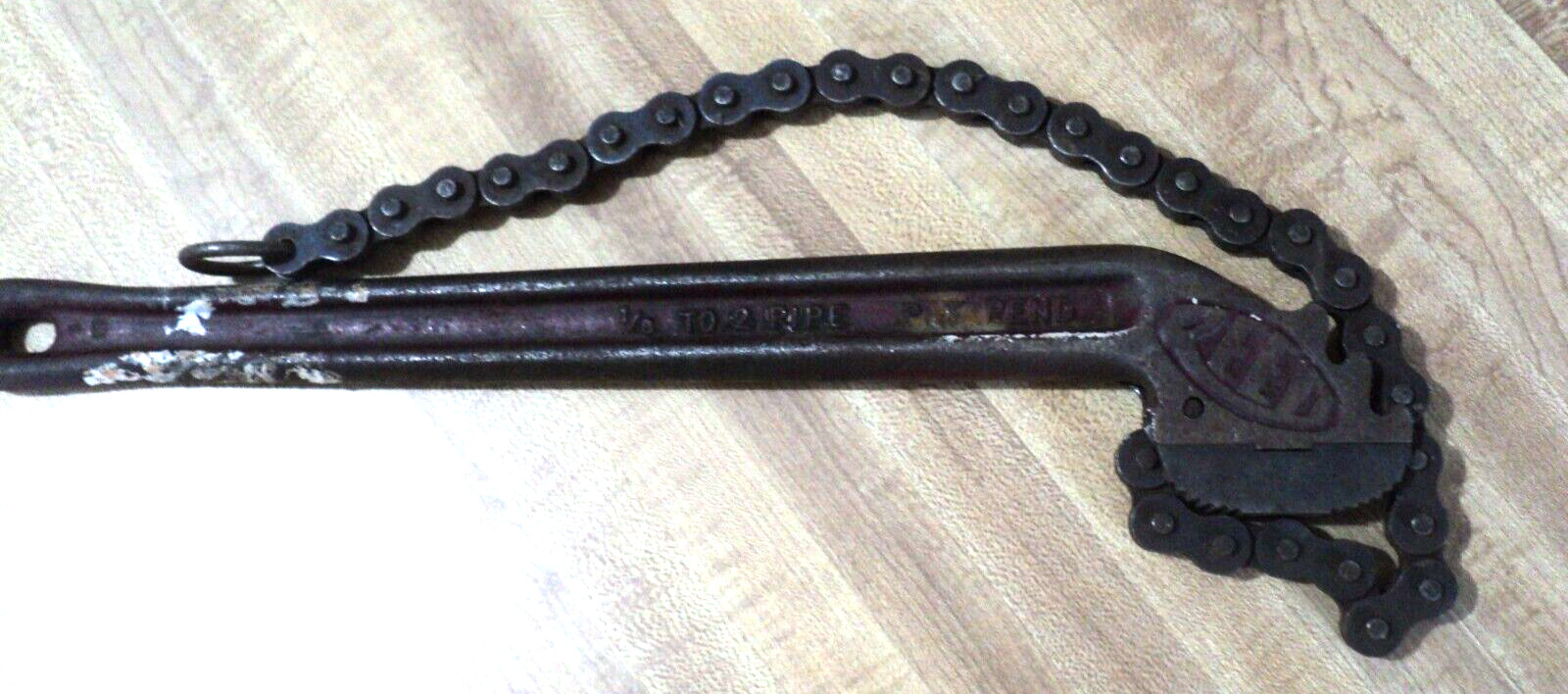 VINTAGE REED DO-ALL 14″ CHAIN WRENCH No. CW14 in very Good shape