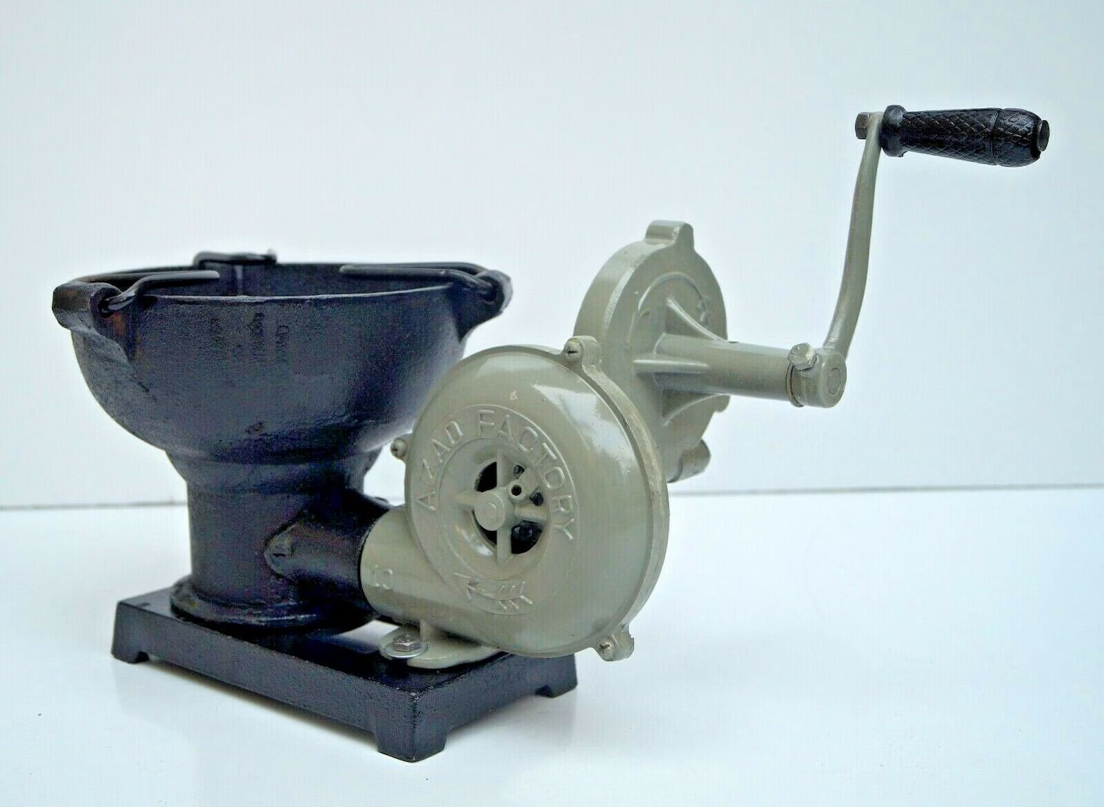 Pedal Operated Iron Coal Forge with Hand Crank Air Blower, Blacksmith Forge Tool