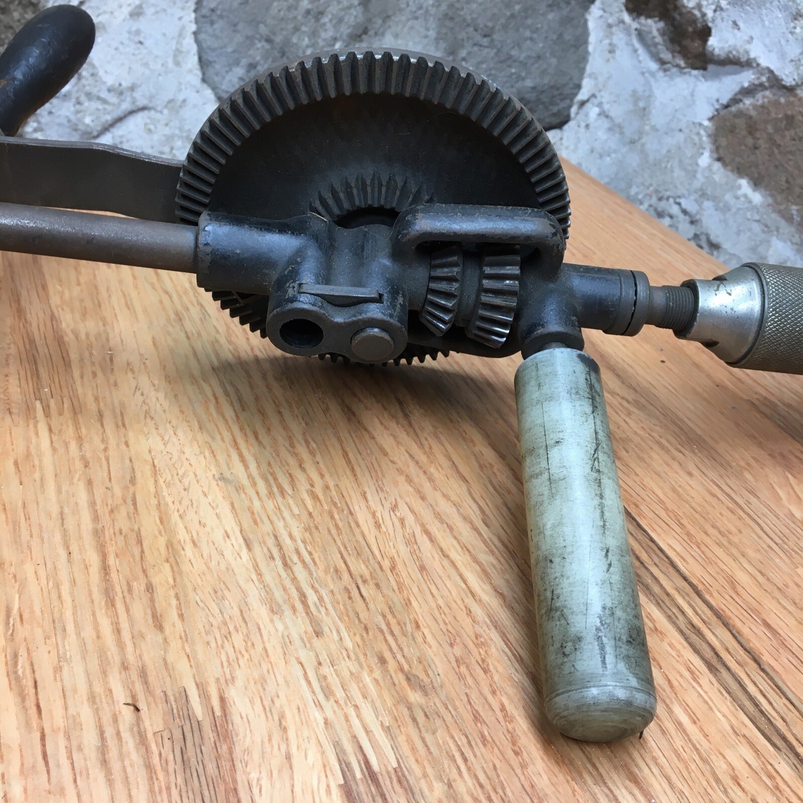 Vintage Millers Falls No. 119A Breast Drill Hand Wood Tool 2-Speed Carpenters