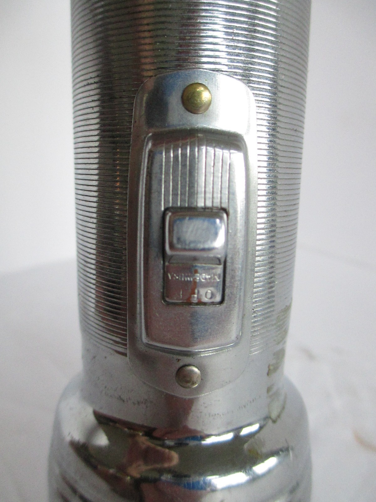 Working Vintage USA Flashlight with Blinking Feature B11