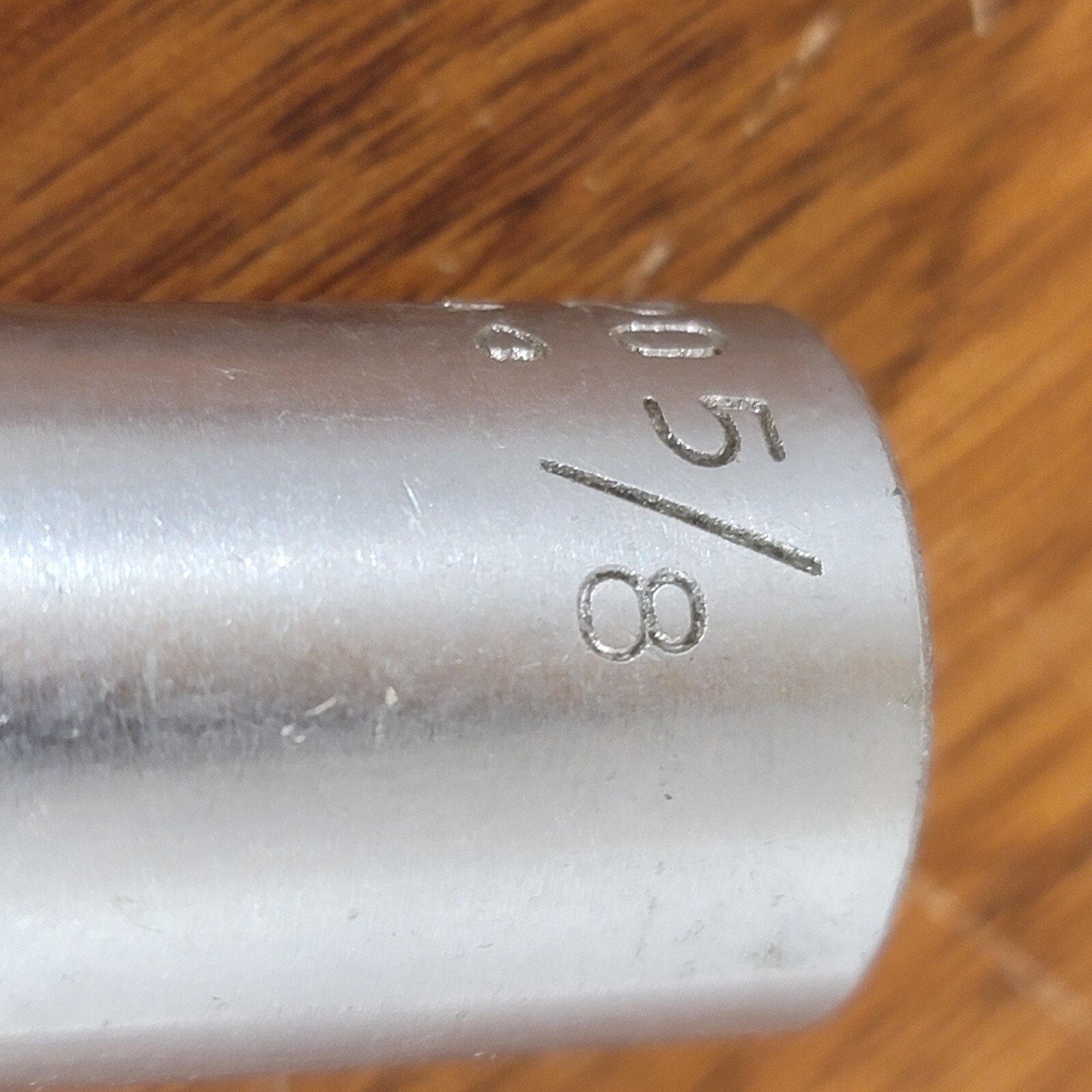 Vintage OTC 5/8″ 3/8″ drive 6pt Socket D2205 USA