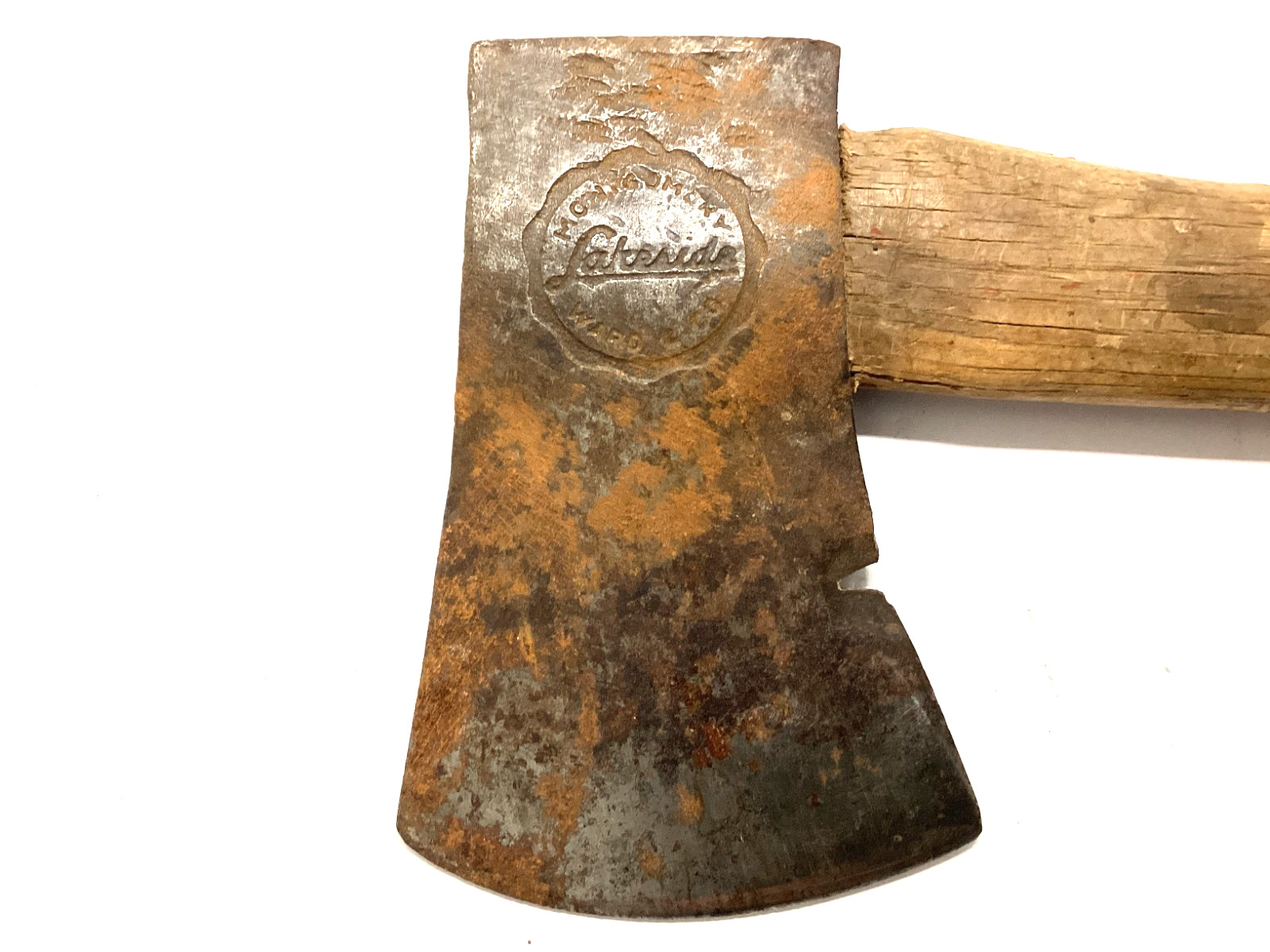 LAKESIDE MONTGOMERY WARD & CO CAMP HATCHET WOODEN HANDLE AUTHENTIC 13.5″ LONG